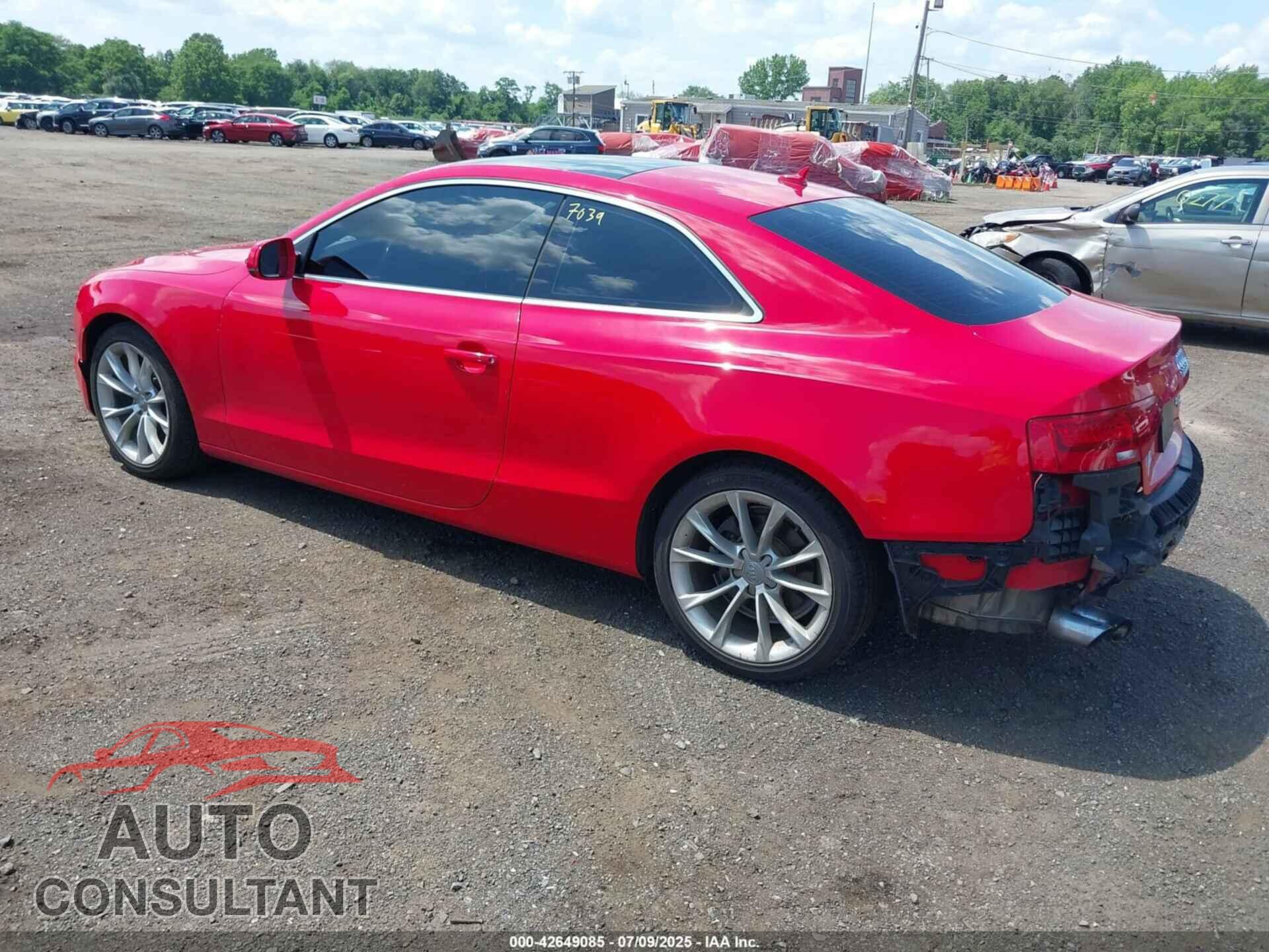 AUDI A5 2013 - WAUCFAFR8DA019934