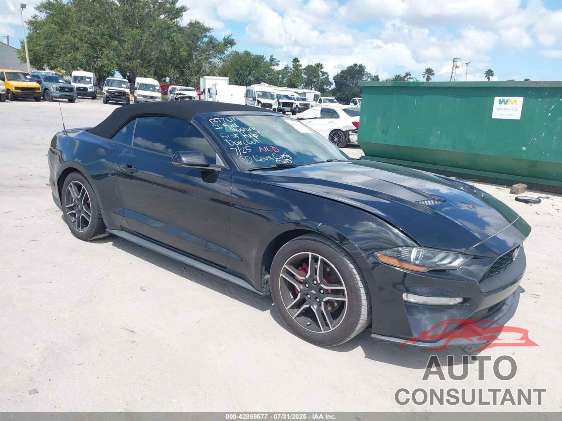 FORD MUSTANG 2020 - 1FATP8UH6L5137707