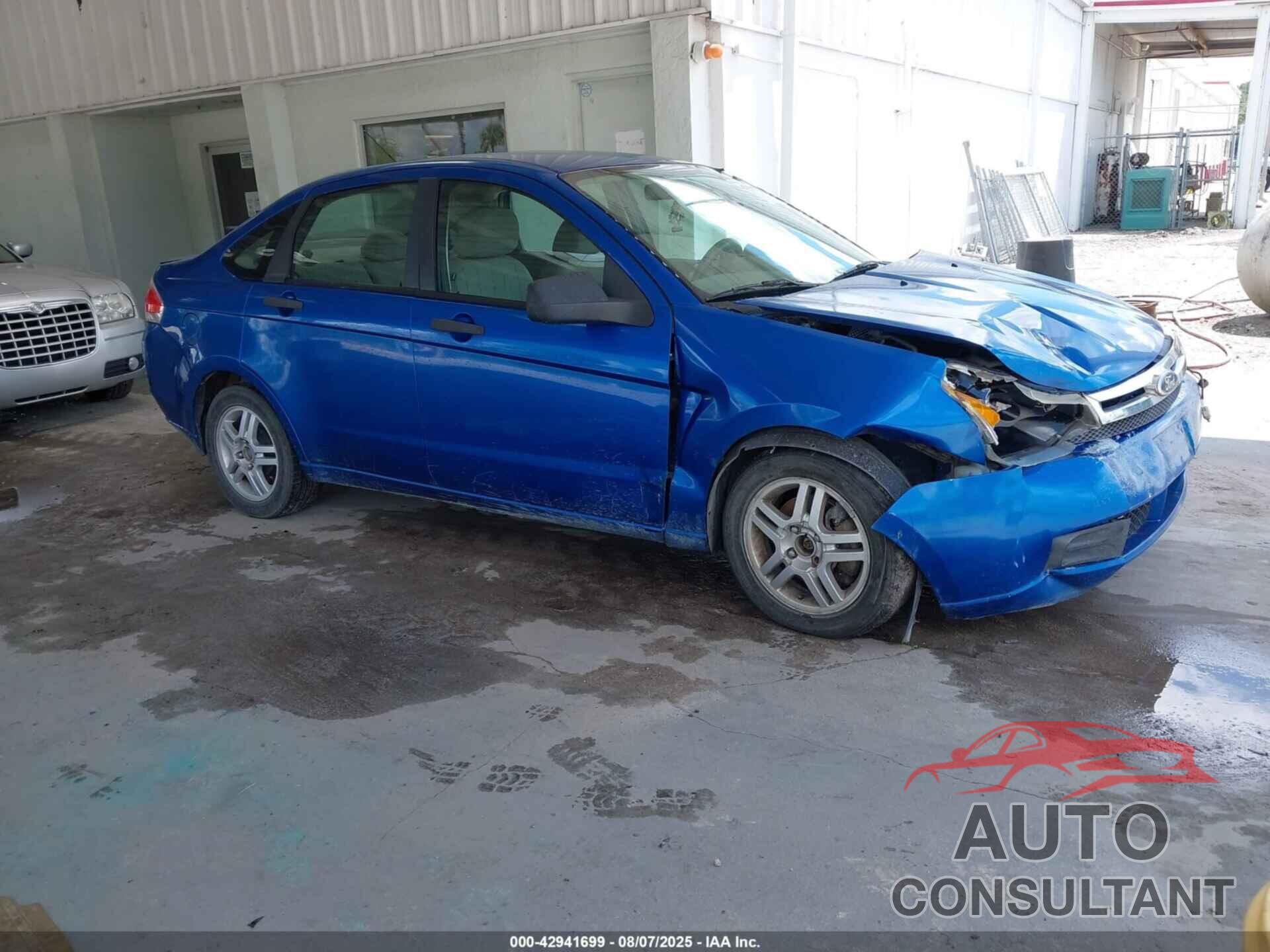 FORD FOCUS 2011 - 1FAHP3FN2BW131021