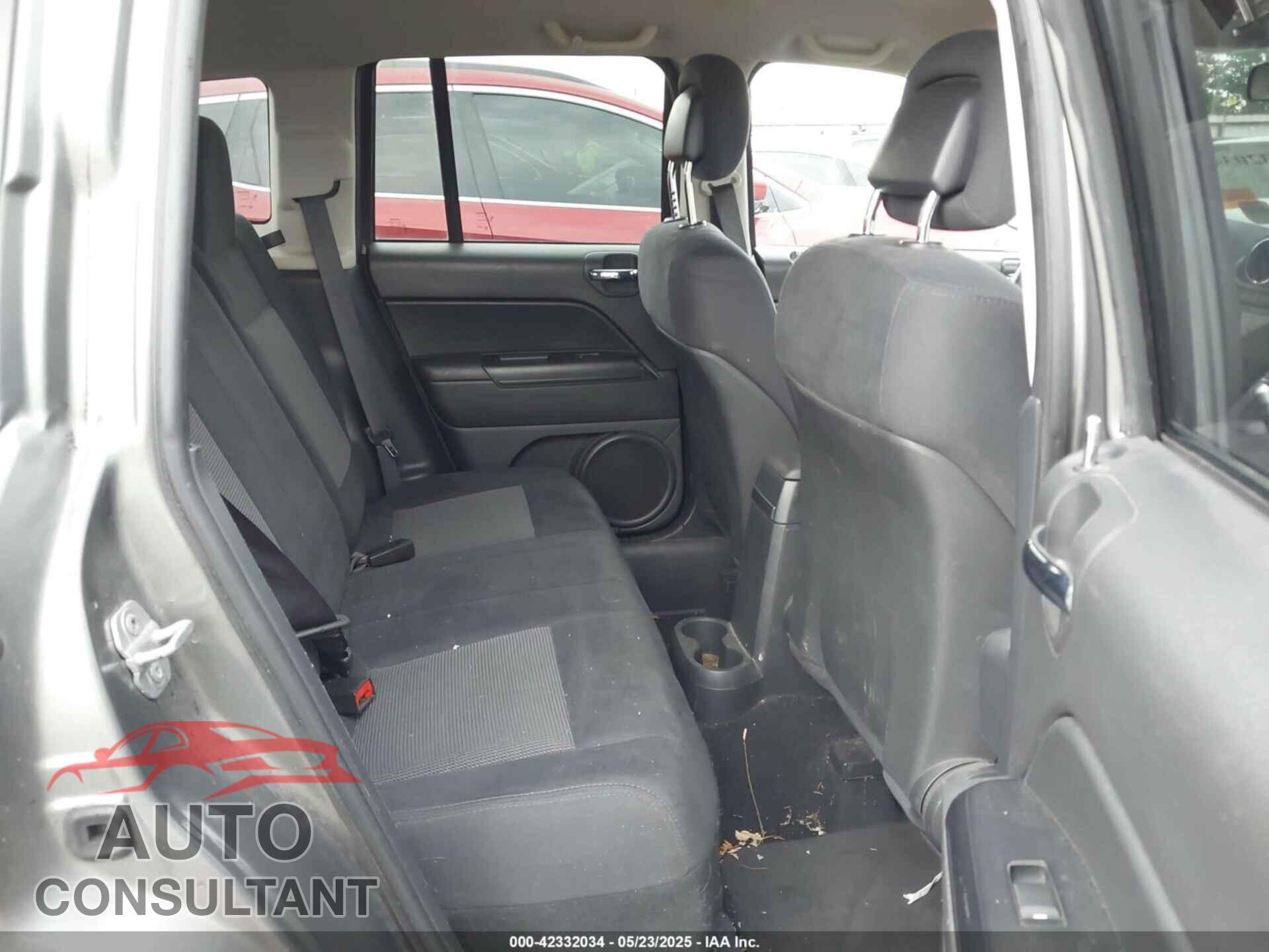 JEEP COMPASS 2011 - 1J4NT1FB0BD215718