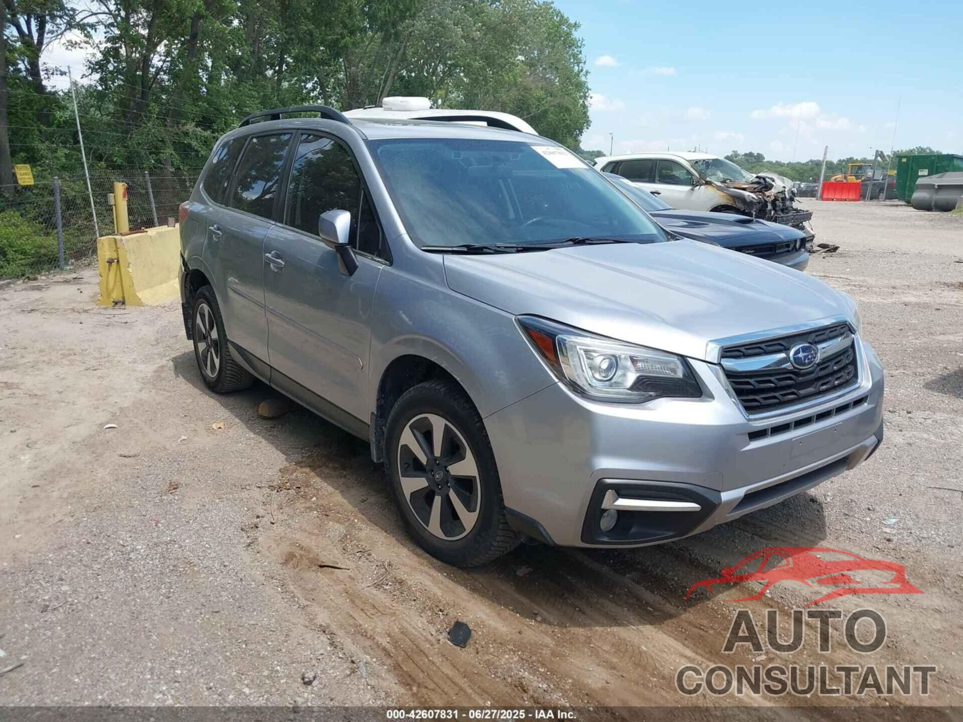 SUBARU FORESTER 2018 - JF2SJARC2JH463027