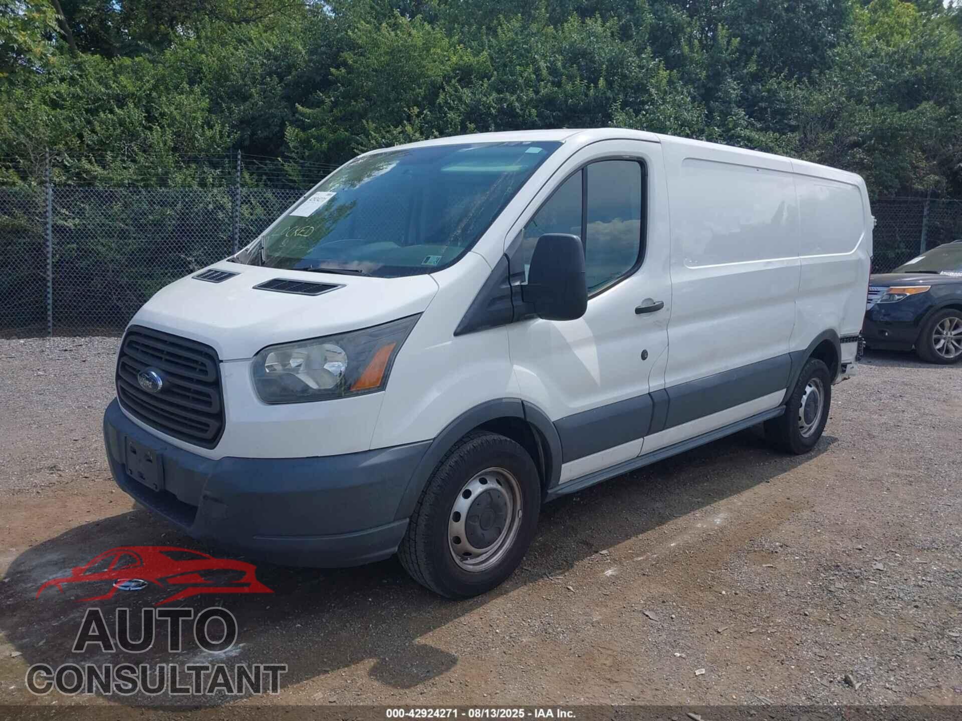 FORD TRANSIT-150 2015 - 1FTNE1YM2FKA41540