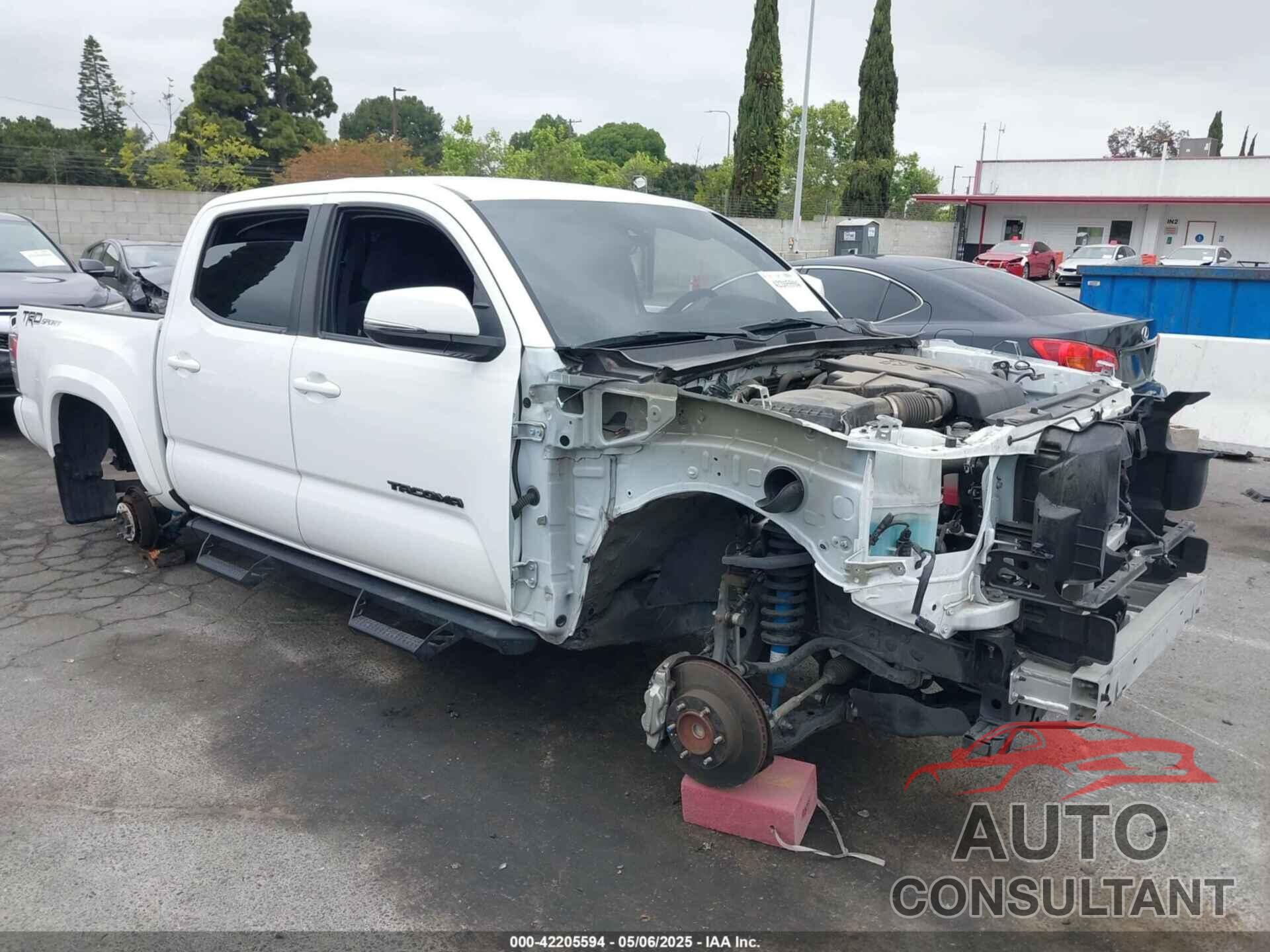 TOYOTA TACOMA 2022 - 3TMAZ5CN6NM172990