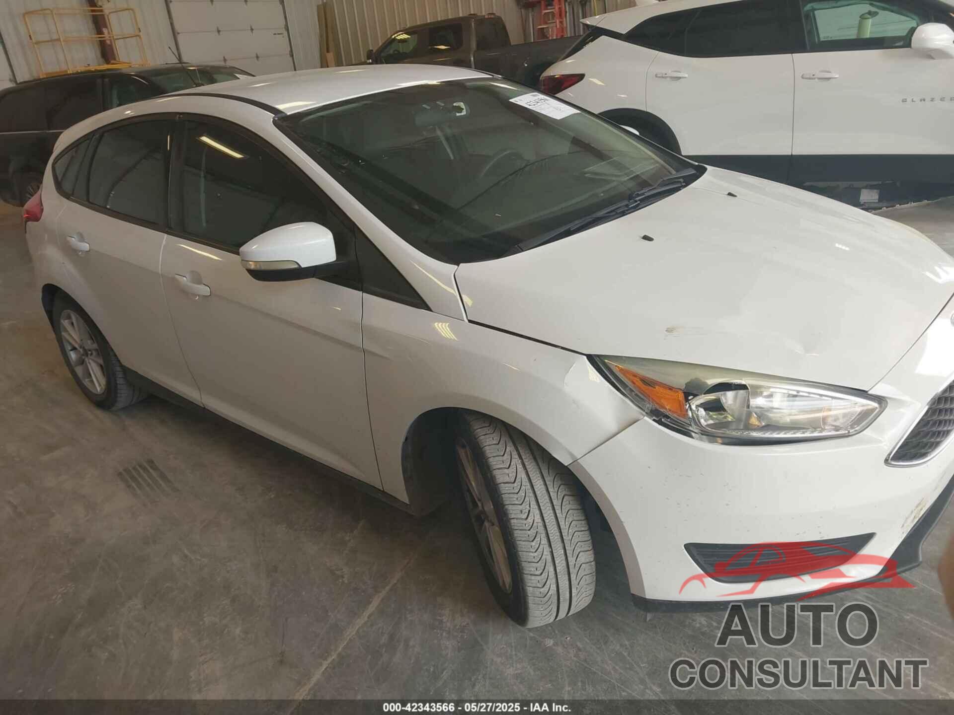 FORD FOCUS 2015 - 1FADP3K20FL288709