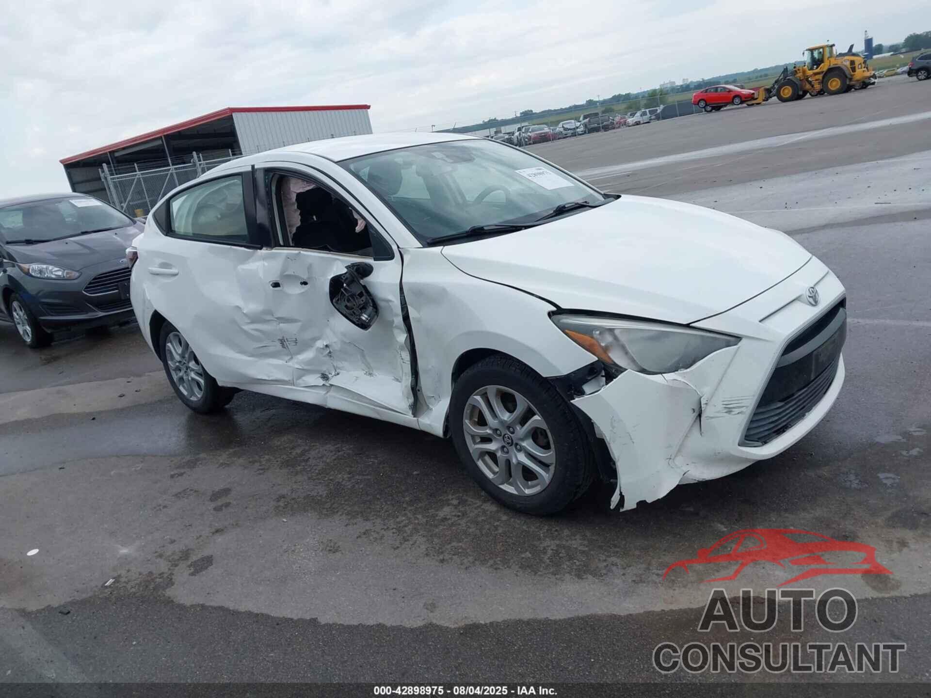 TOYOTA YARIS IA 2017 - 3MYDLBYV4HY194054