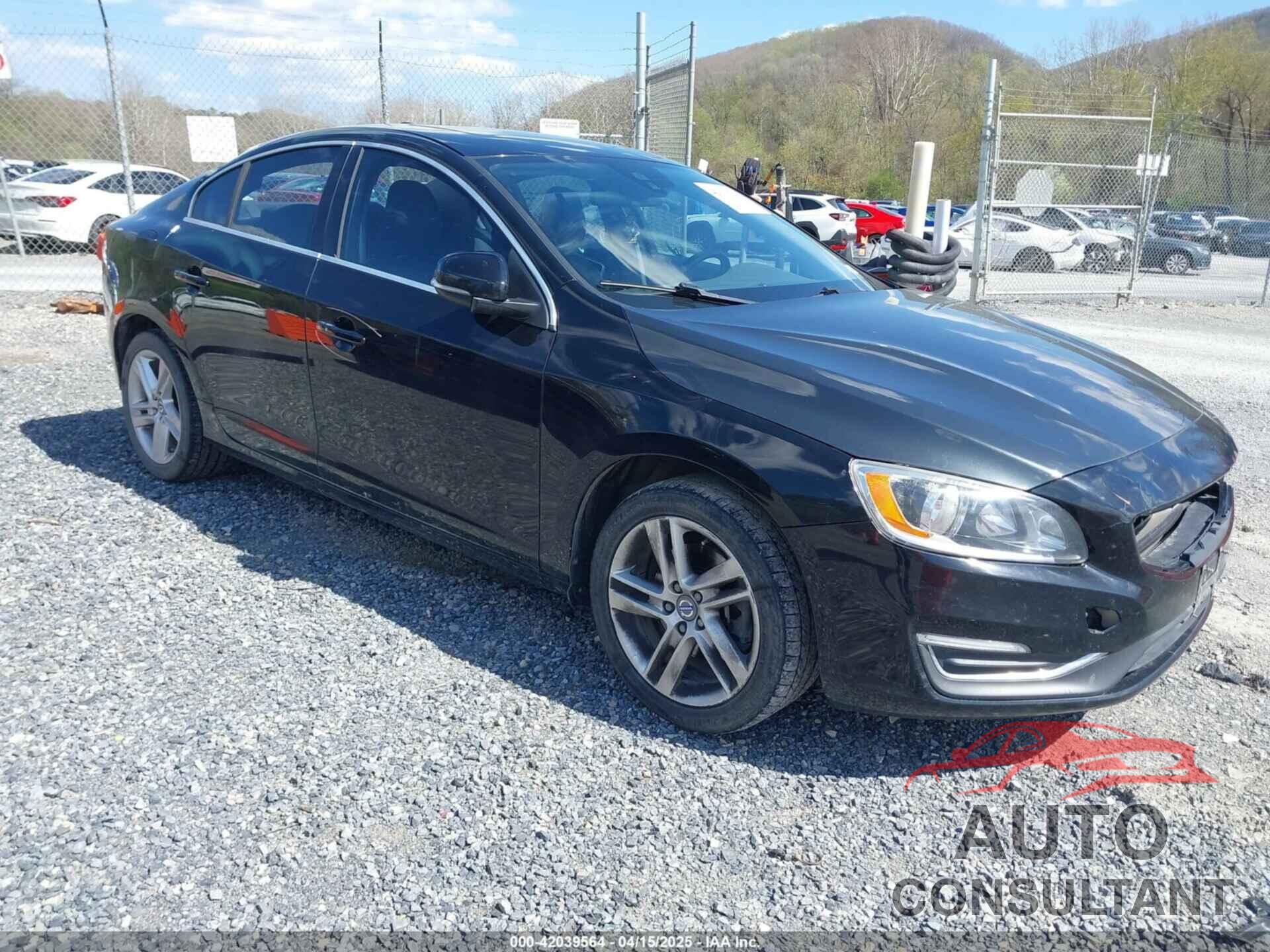 VOLVO S60 2015 - YV140MFB7F2314219