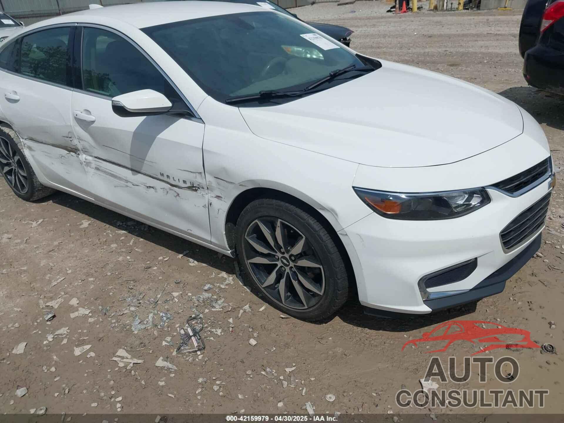 CHEVROLET MALIBU 2018 - 1G1ZD5ST6JF281602