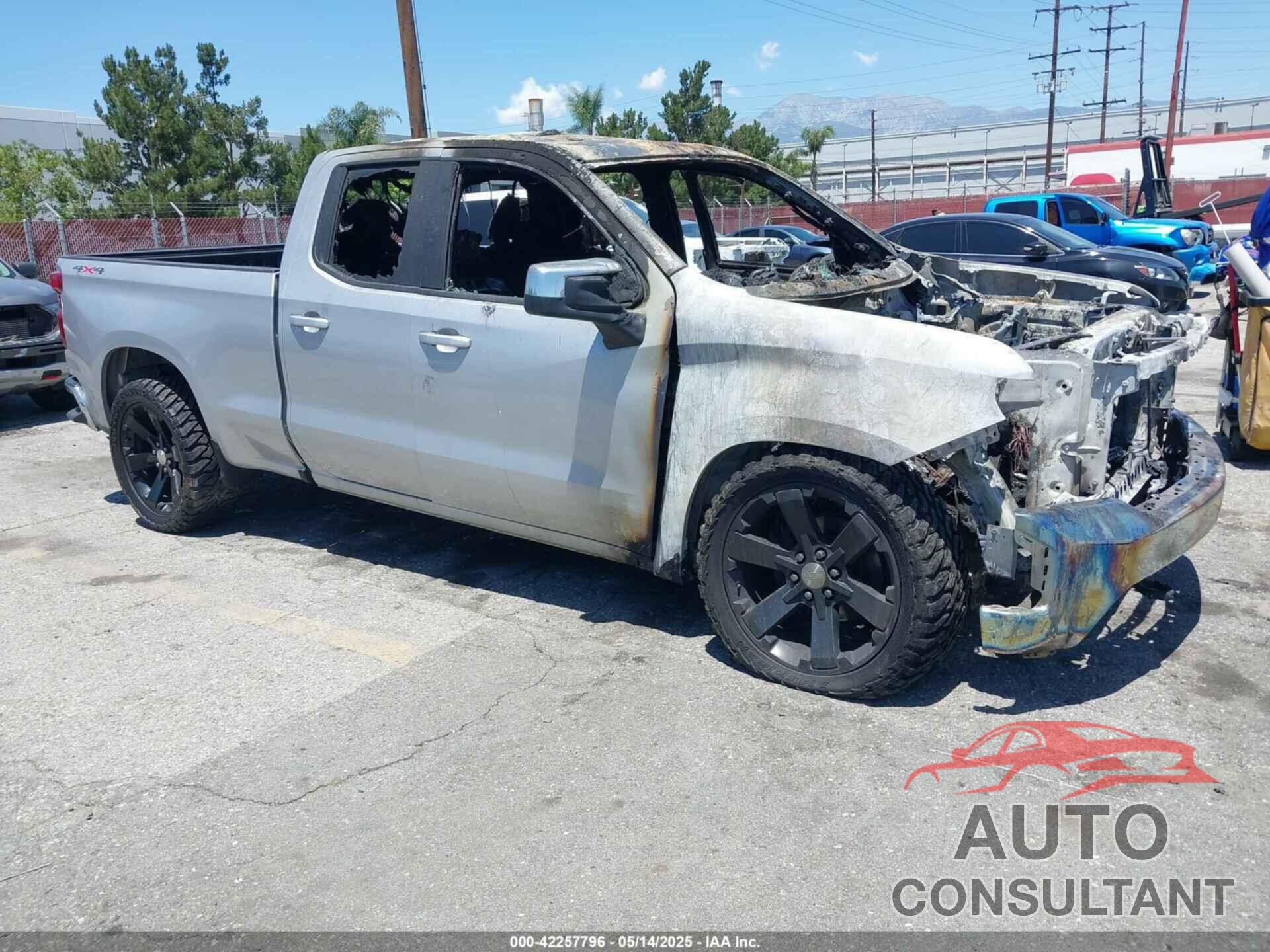 CHEVROLET SILVERADO 1500 2020 - 1GCRYDED3LZ170940