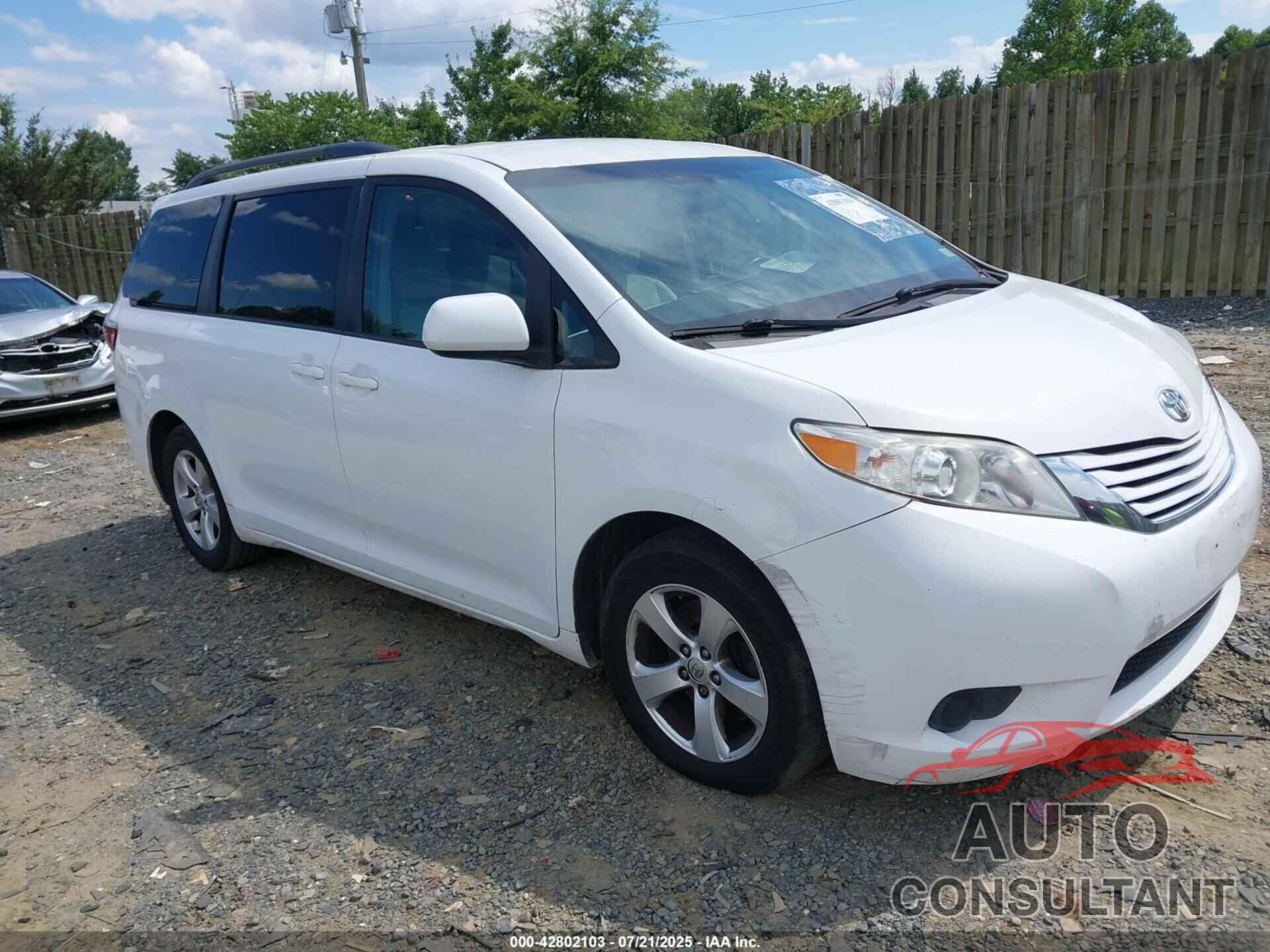 TOYOTA SIENNA 2017 - 5TDKZ3DC5HS826355