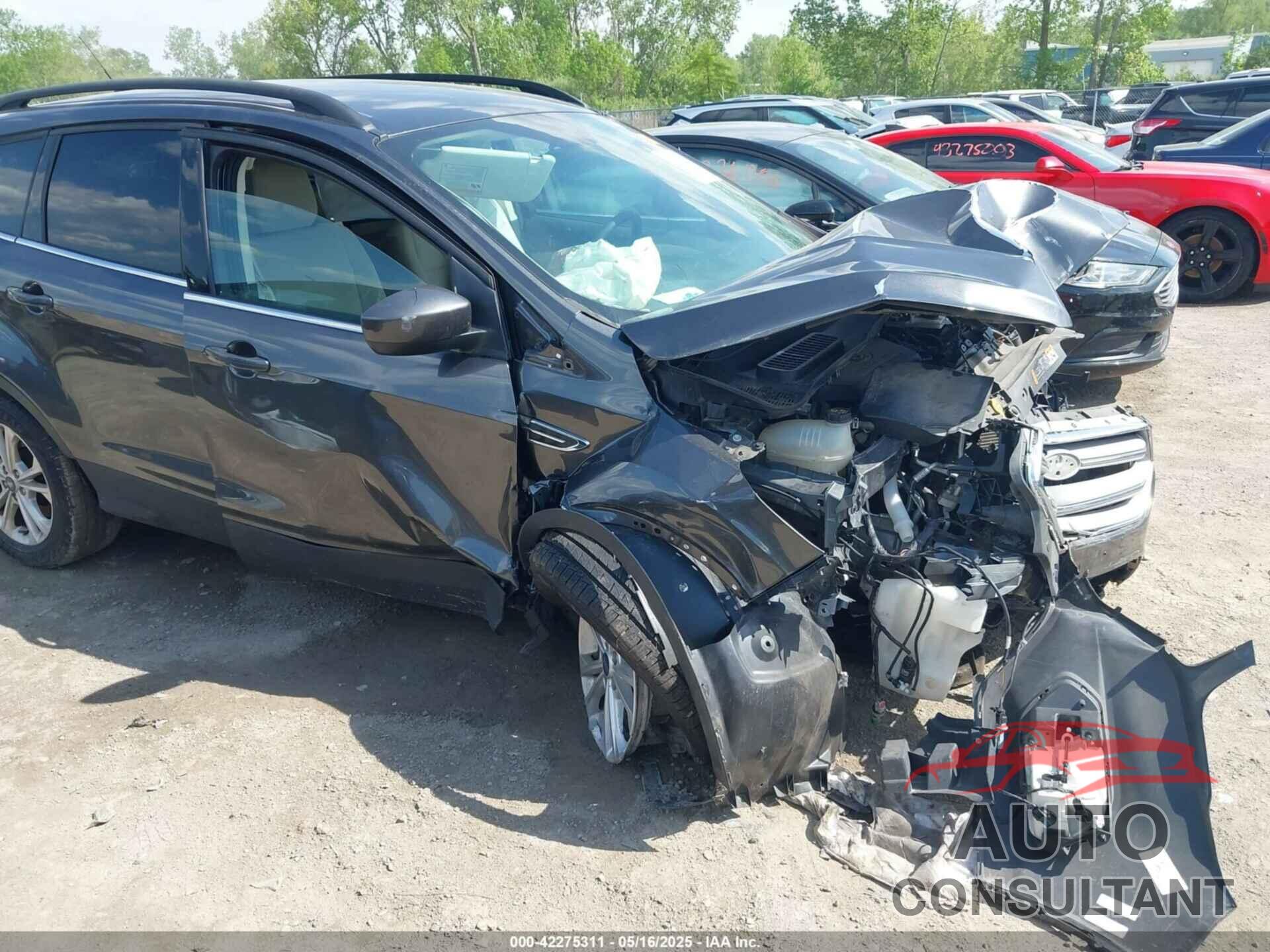 FORD ESCAPE 2018 - 1FMCU0GD1JUD18919