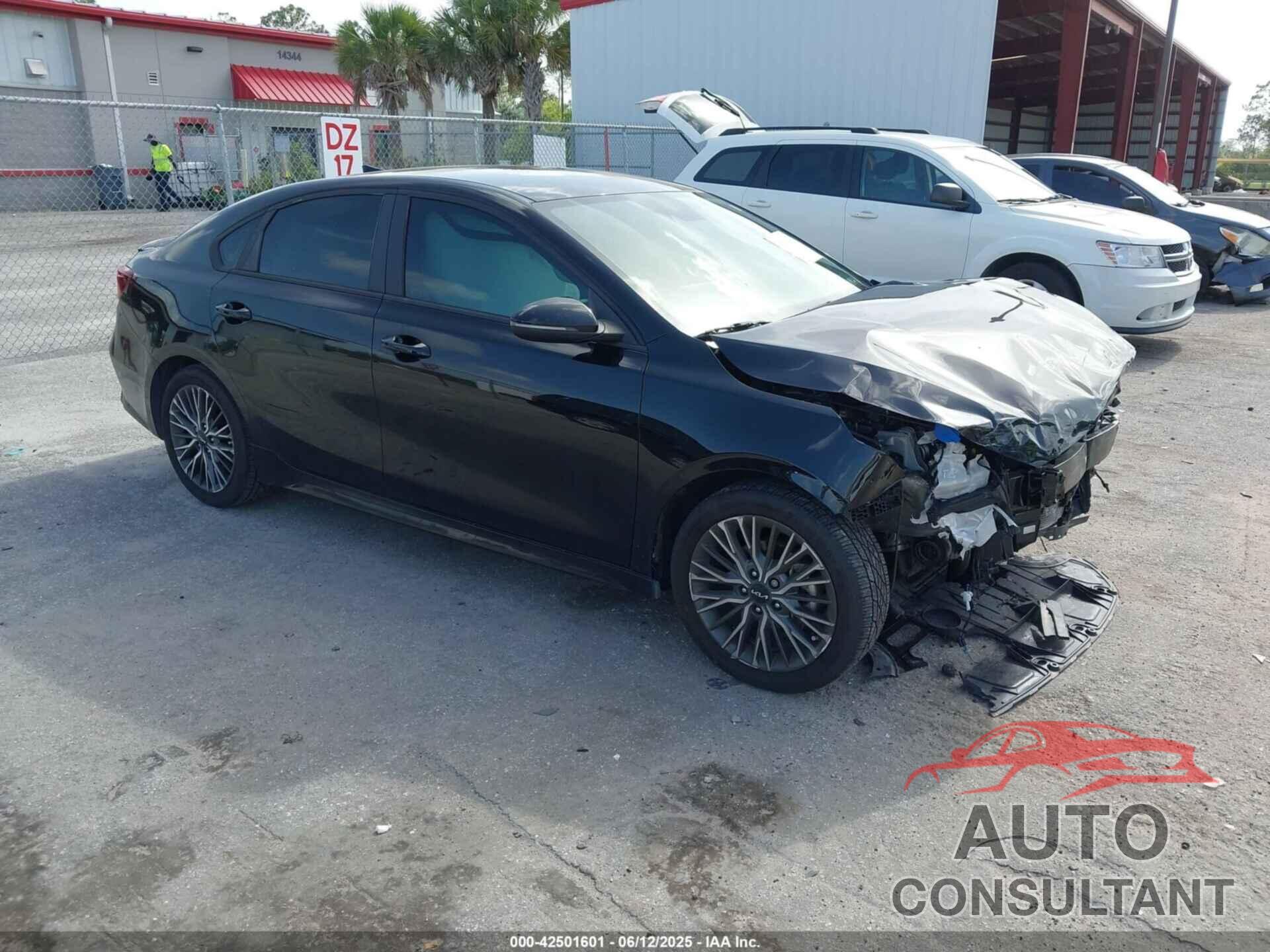 KIA FORTE 2023 - 3KPF54AD7PE528592
