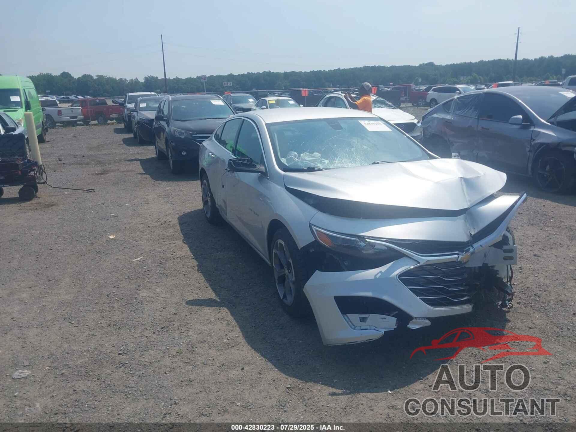 CHEVROLET MALIBU 2022 - 1G1ZD5ST9NF114897