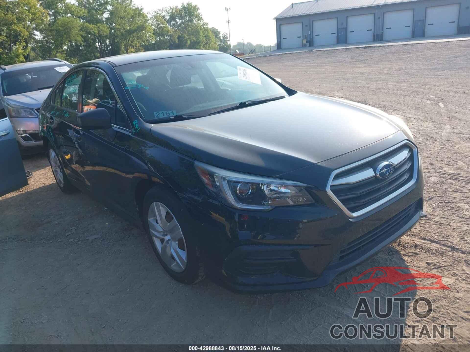 SUBARU LEGACY 2019 - 4S3BNAB61K3039585
