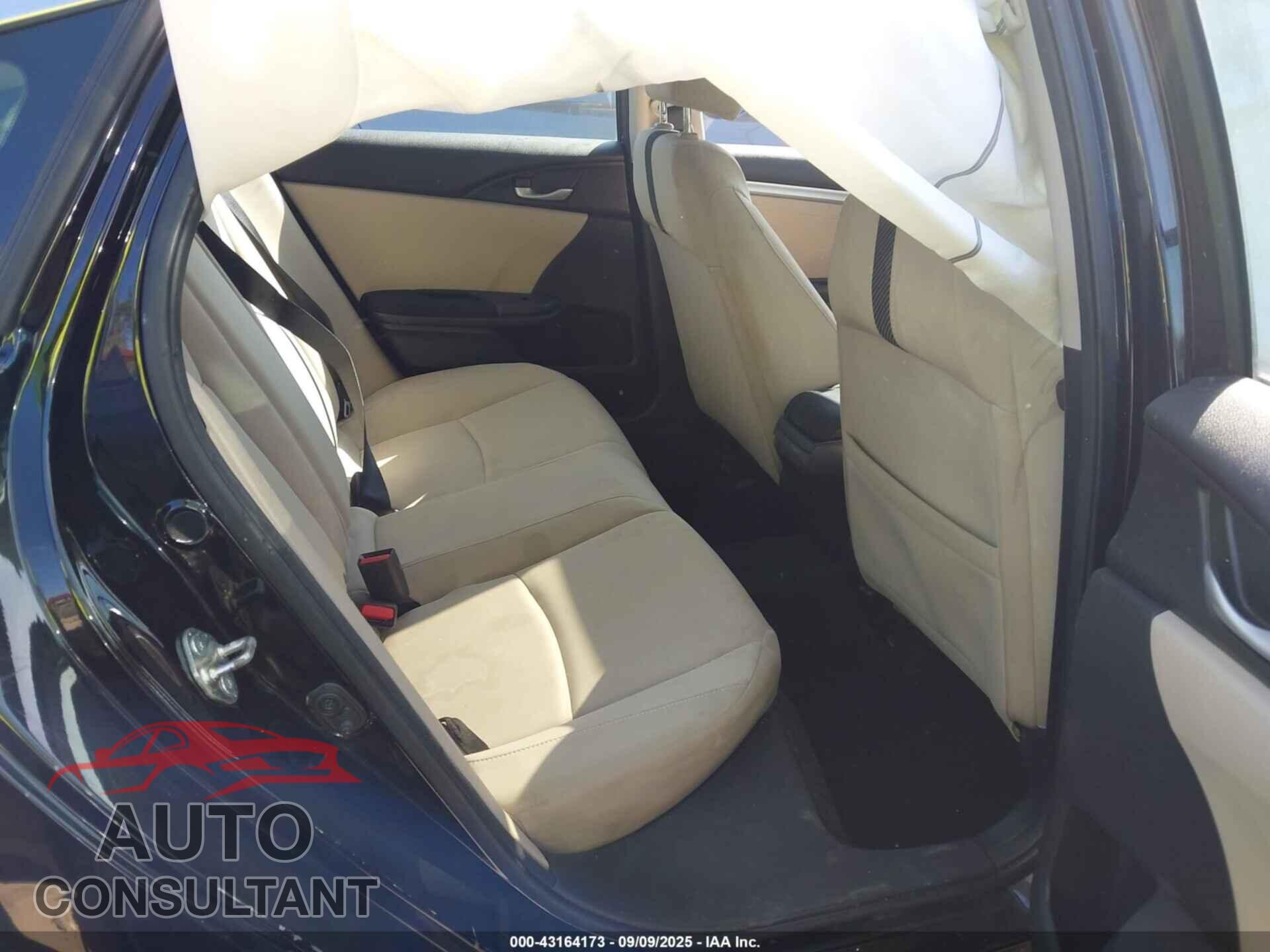 HONDA CIVIC 2017 - 19XFC2F78HE006665