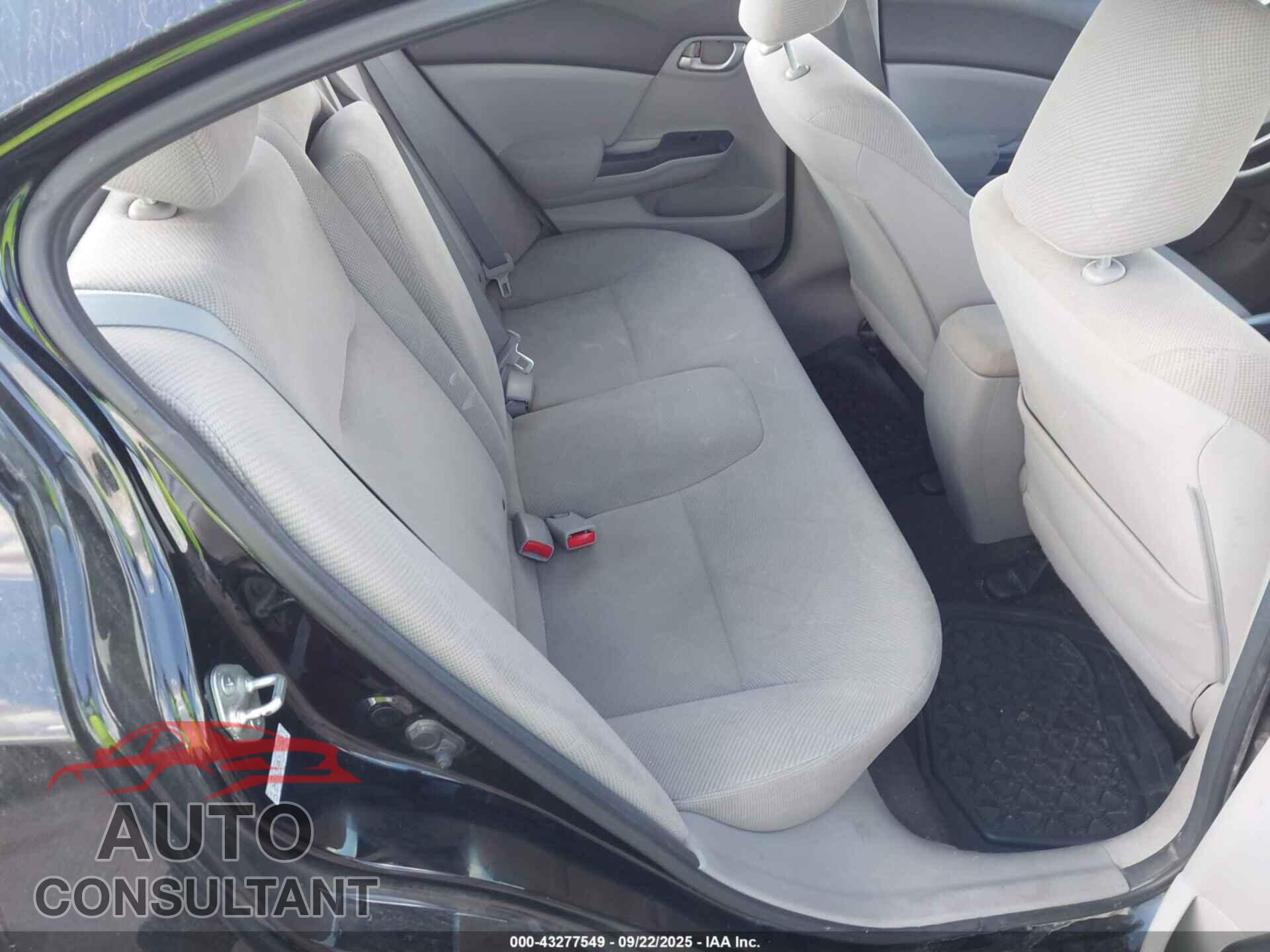 HONDA CIVIC 2012 - 2HGFB2F48CH112363