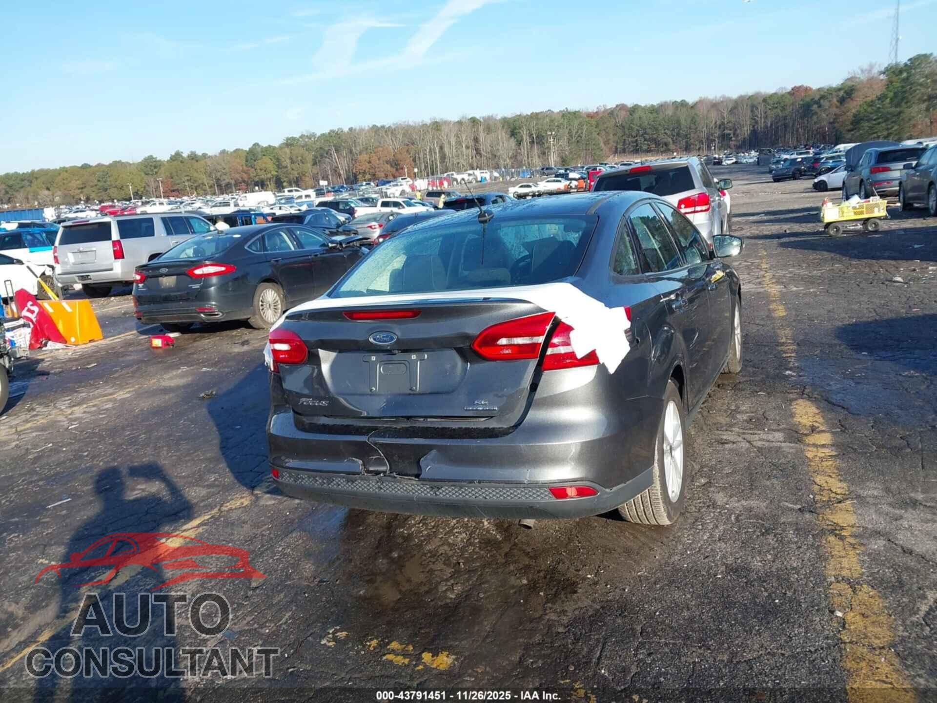 FORD FOCUS 2016 - 1FADP3F21GL357158
