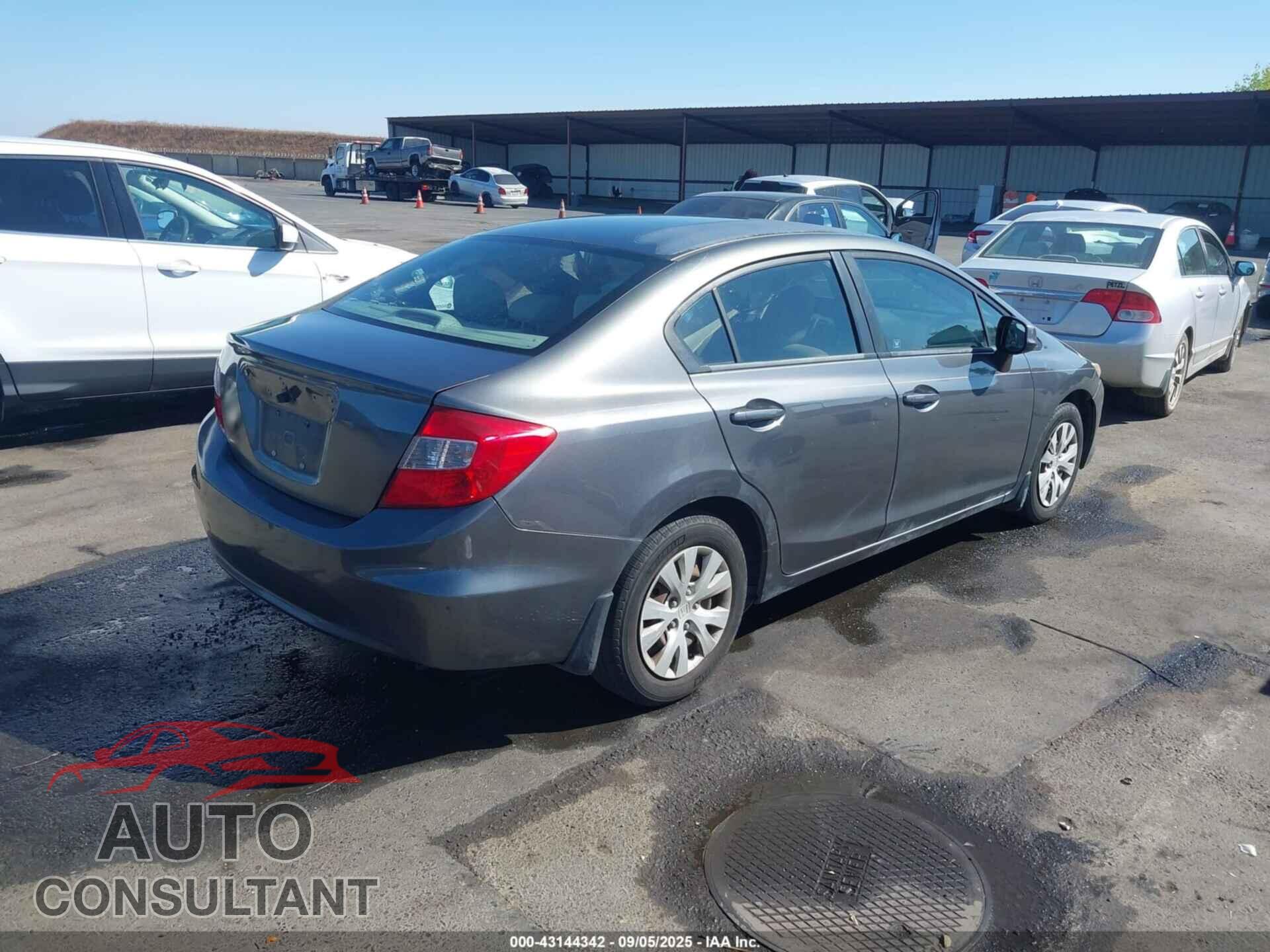 HONDA CIVIC 2012 - 2HGFB2F56CH320217