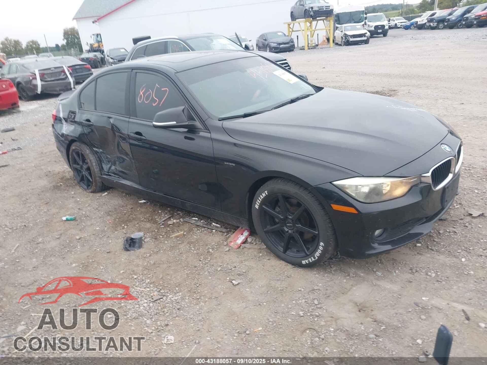 BMW 320I 2015 - WBA3C3C59FP663030