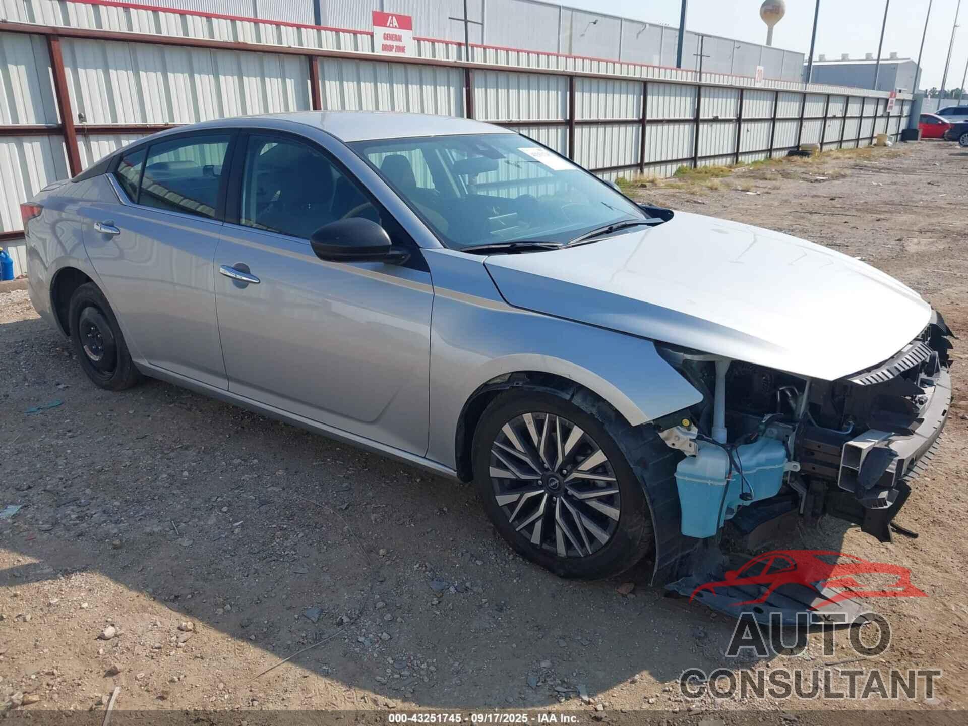 NISSAN ALTIMA 2024 - 1N4BL4DV2RN302604