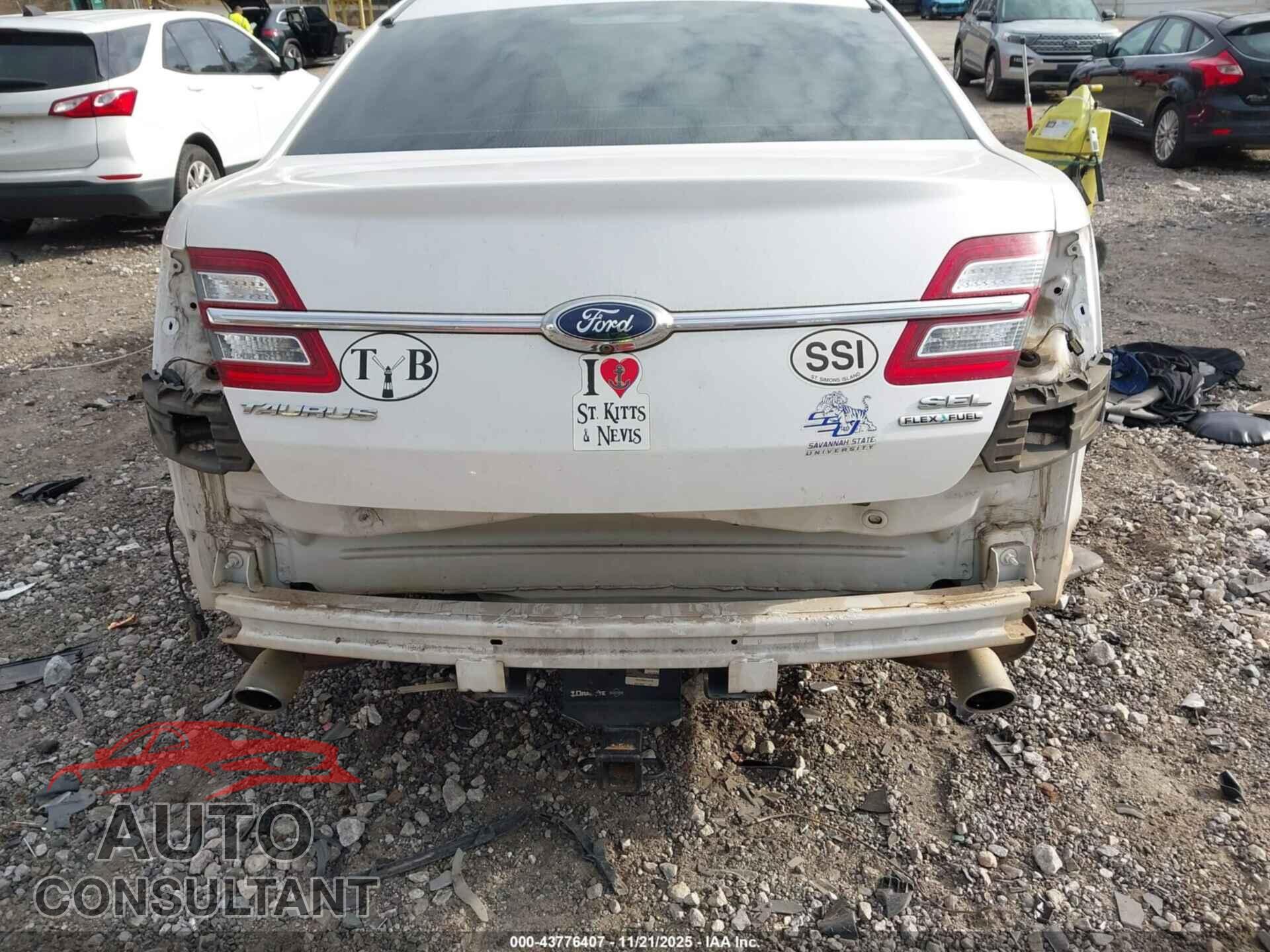 FORD TAURUS 2014 - 1FAHP2E82EG184449
