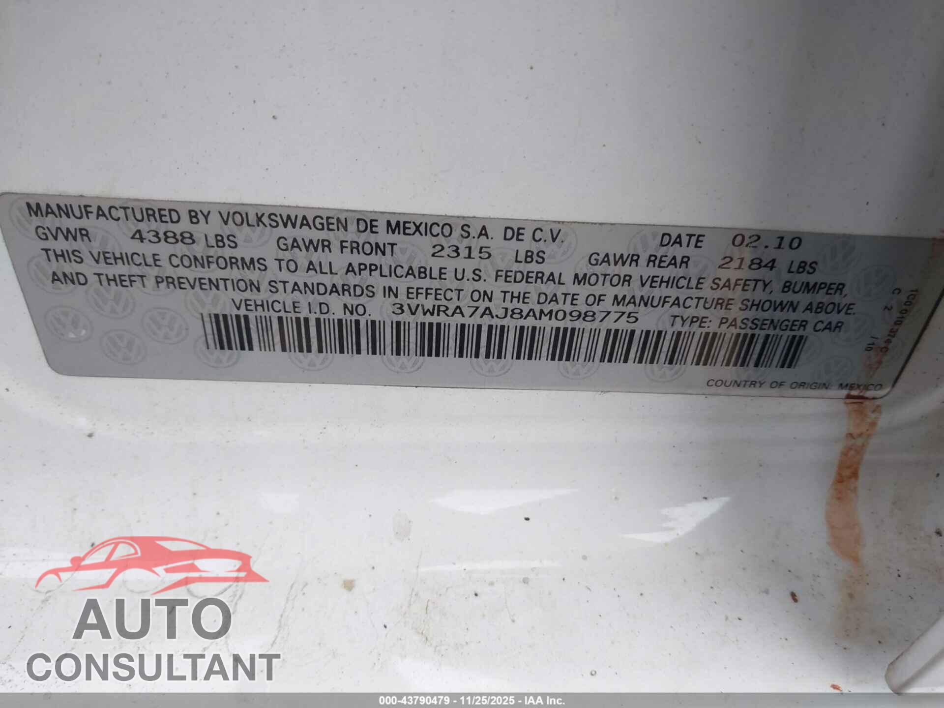 VOLKSWAGEN JETTA 2010 - 3VWRA7AJ8AM098775