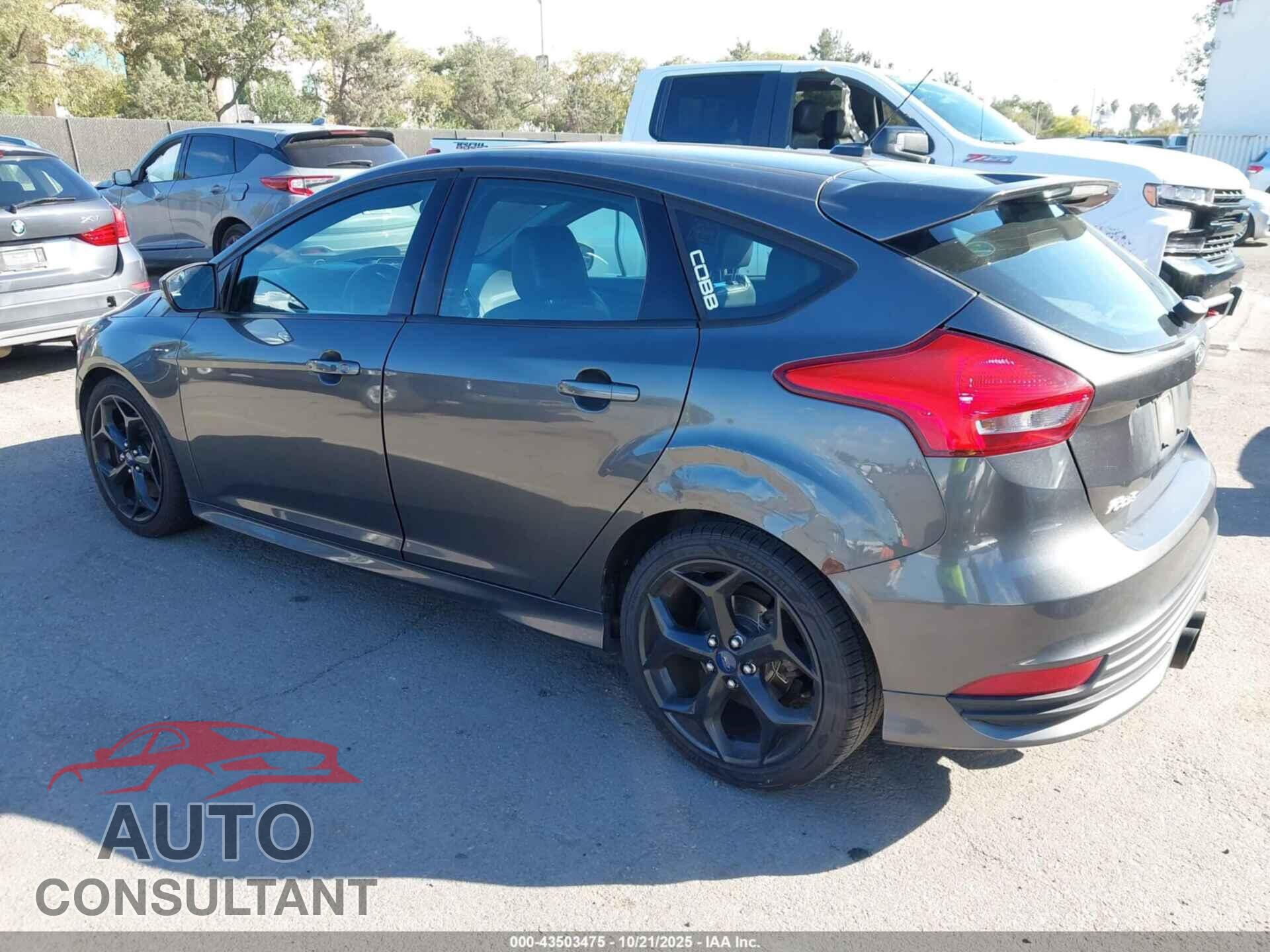 FORD FOCUS ST 2016 - 1FADP3L97GL261777