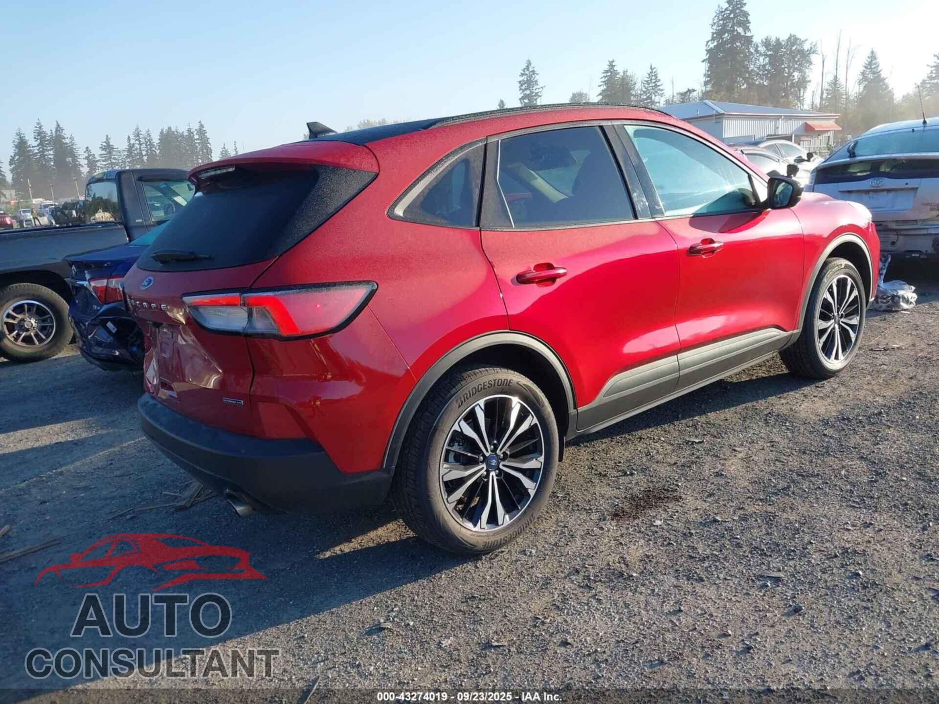FORD ESCAPE 2021 - 1FMCU9BZ6MUB20249