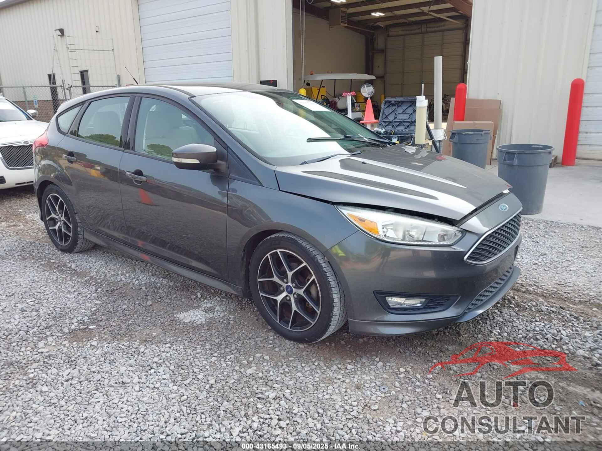 FORD FOCUS 2015 - 1FADP3K29FL273190