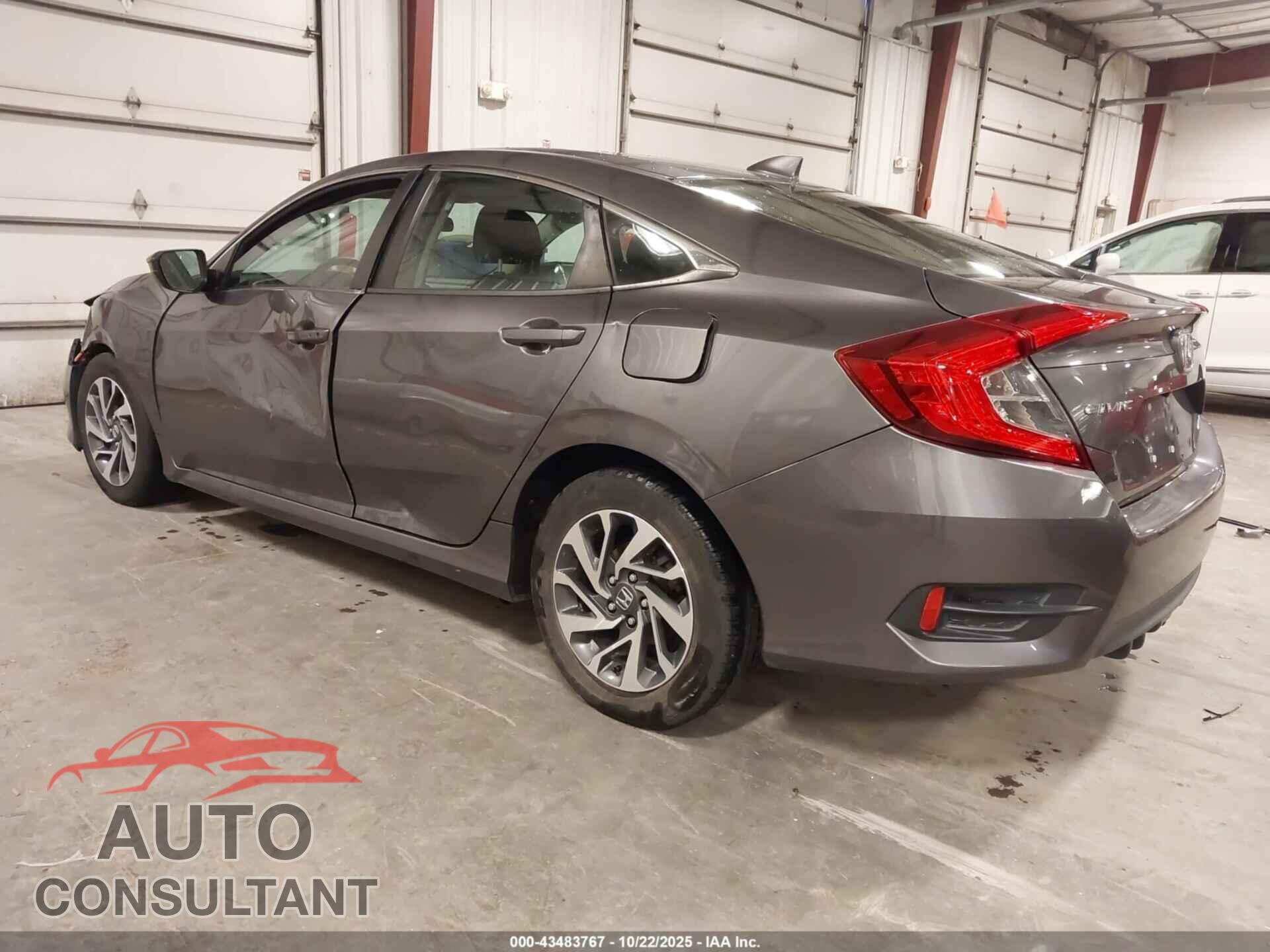 HONDA CIVIC 2017 - 19XFC2F70HE015036