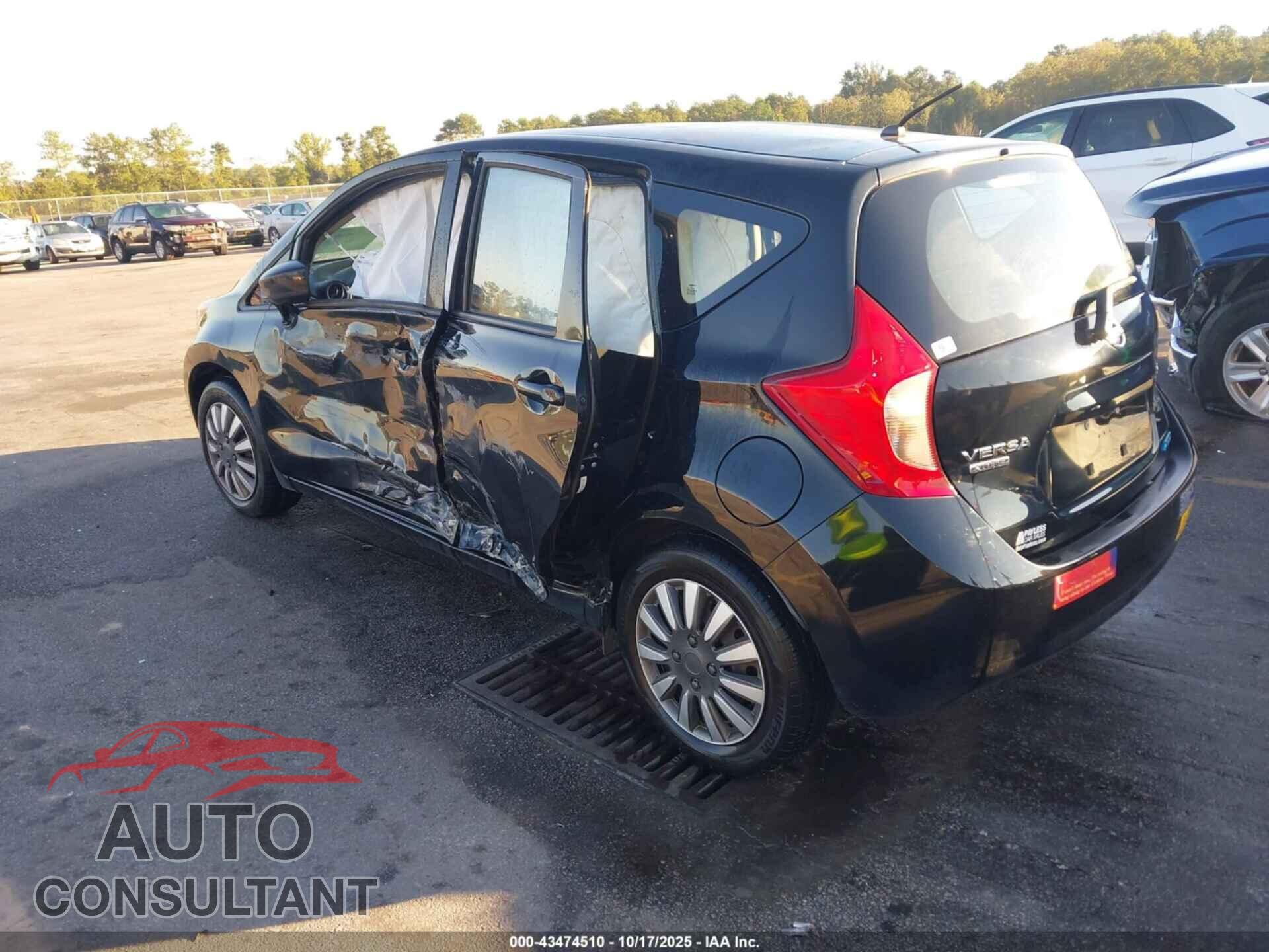 NISSAN VERSA NOTE 2015 - 3N1CE2CP3FL405769