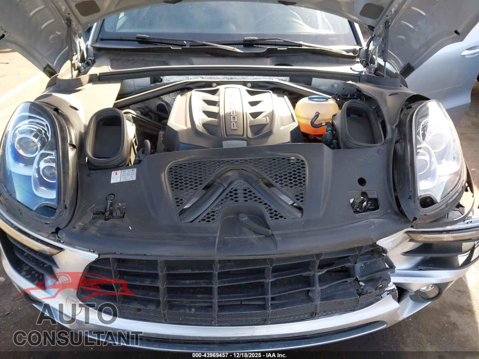 PORSCHE MACAN 2016 - WP1AB2A5XGLB51293