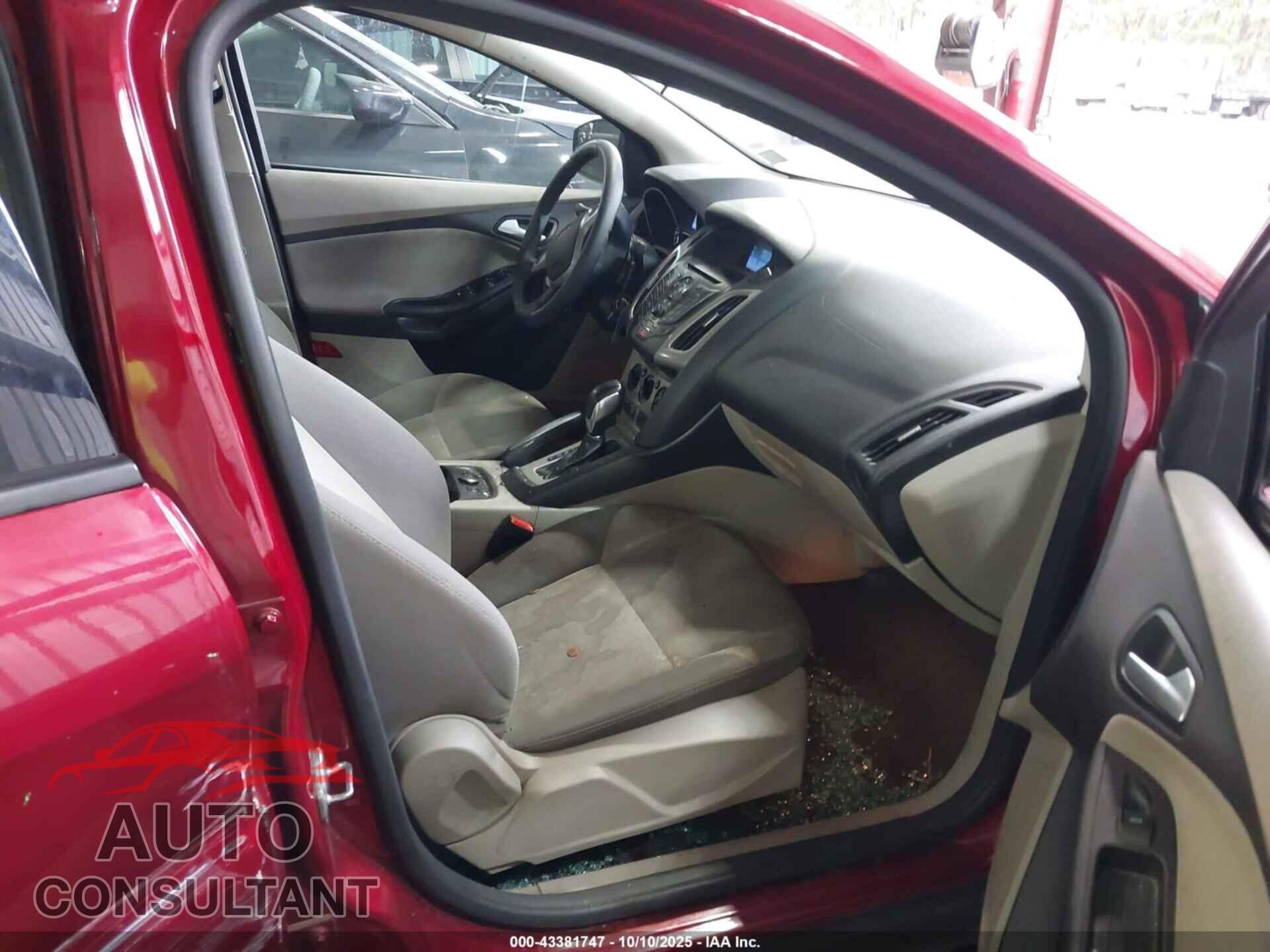 FORD FOCUS 2014 - 1FADP3F29EL102965