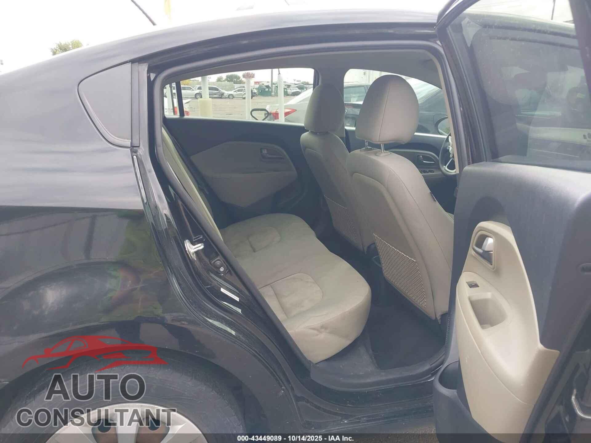KIA RIO 2014 - KNADM4A35E6364485