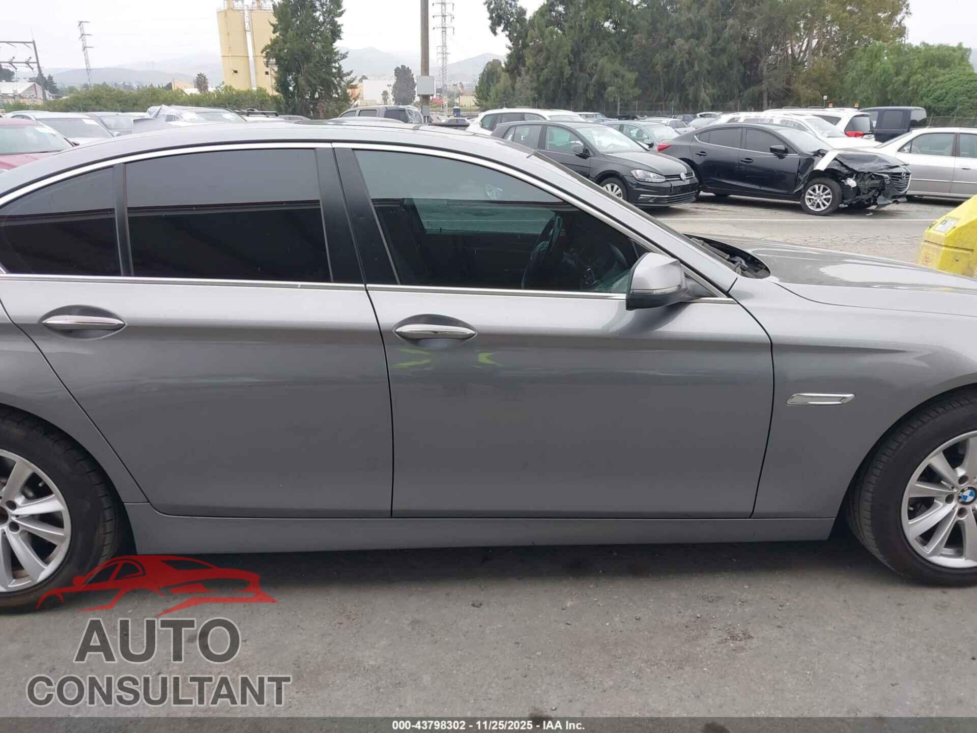 BMW 528I 2014 - WBA5A7C52ED618324