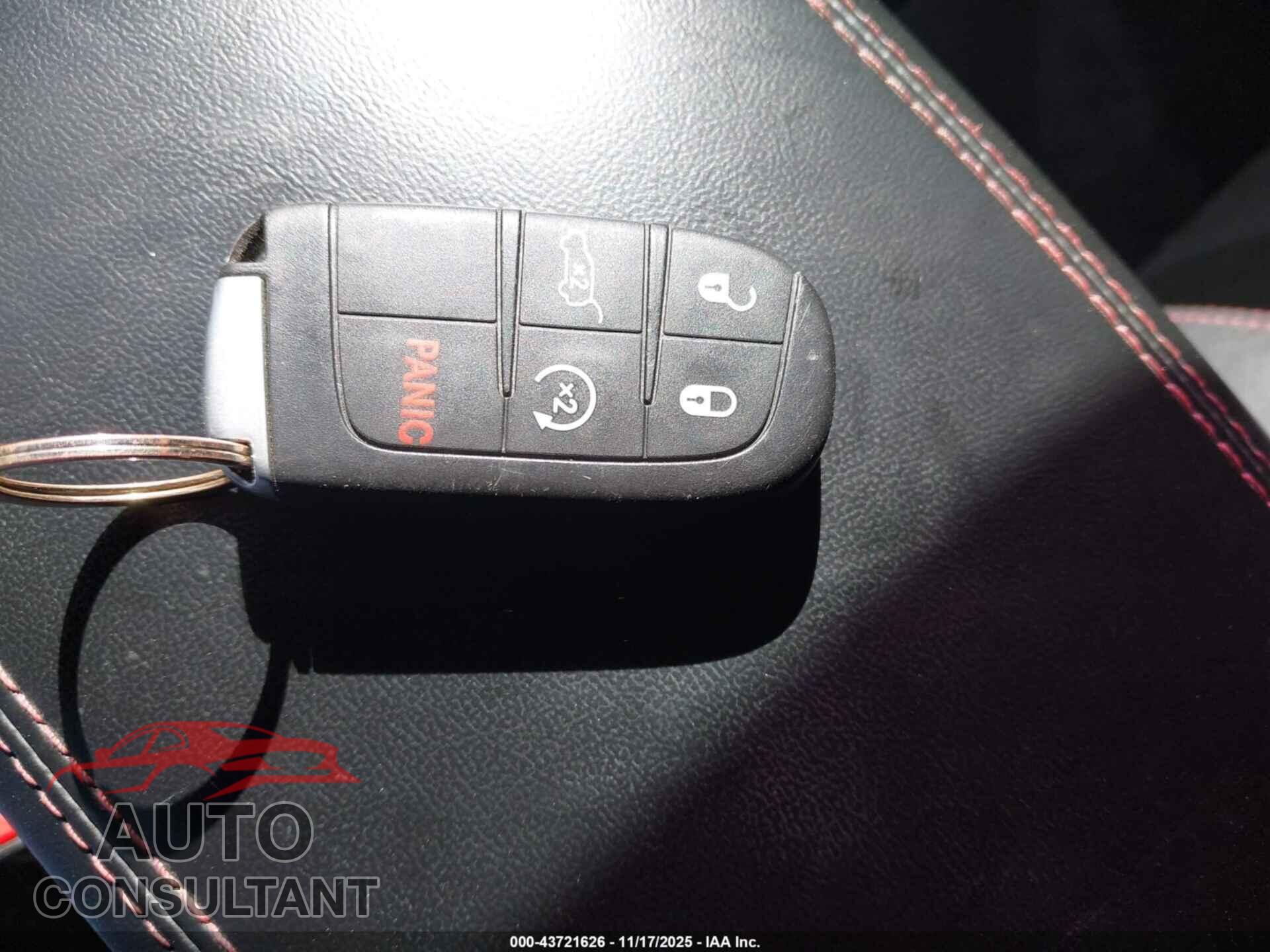 DODGE DURANGO 2021 - 1C4SDHCT2MC694342