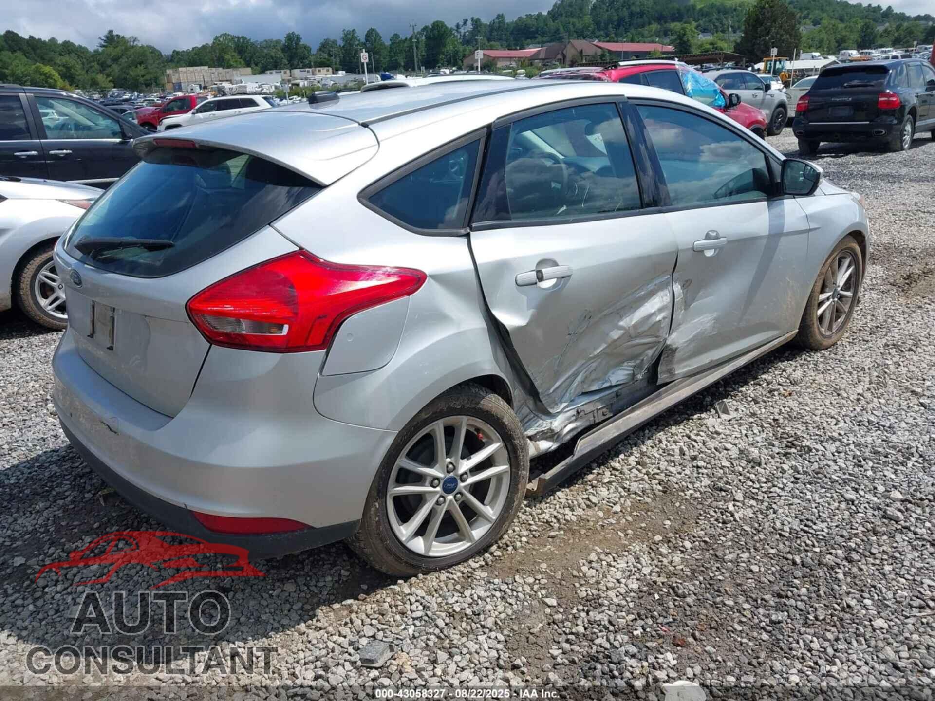 FORD FOCUS 2016 - 1FADP3K29GL234942