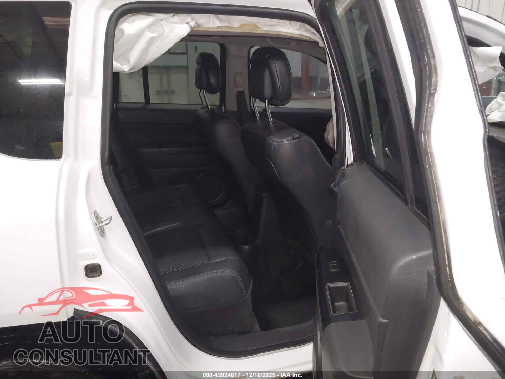 JEEP COMPASS 2015 - 1C4NJDBB0FD396716