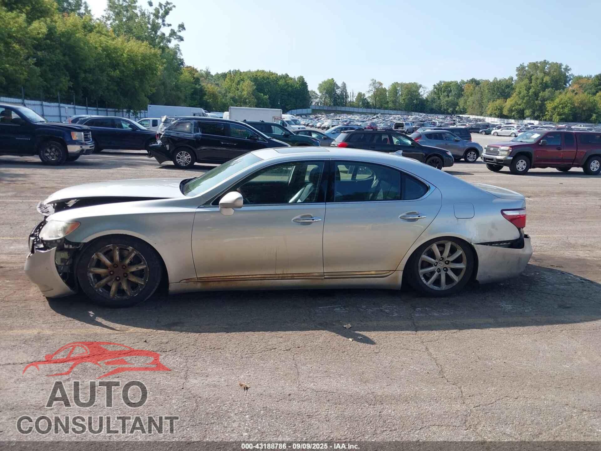 LEXUS LS 460 2009 - JTHCL46F695001997