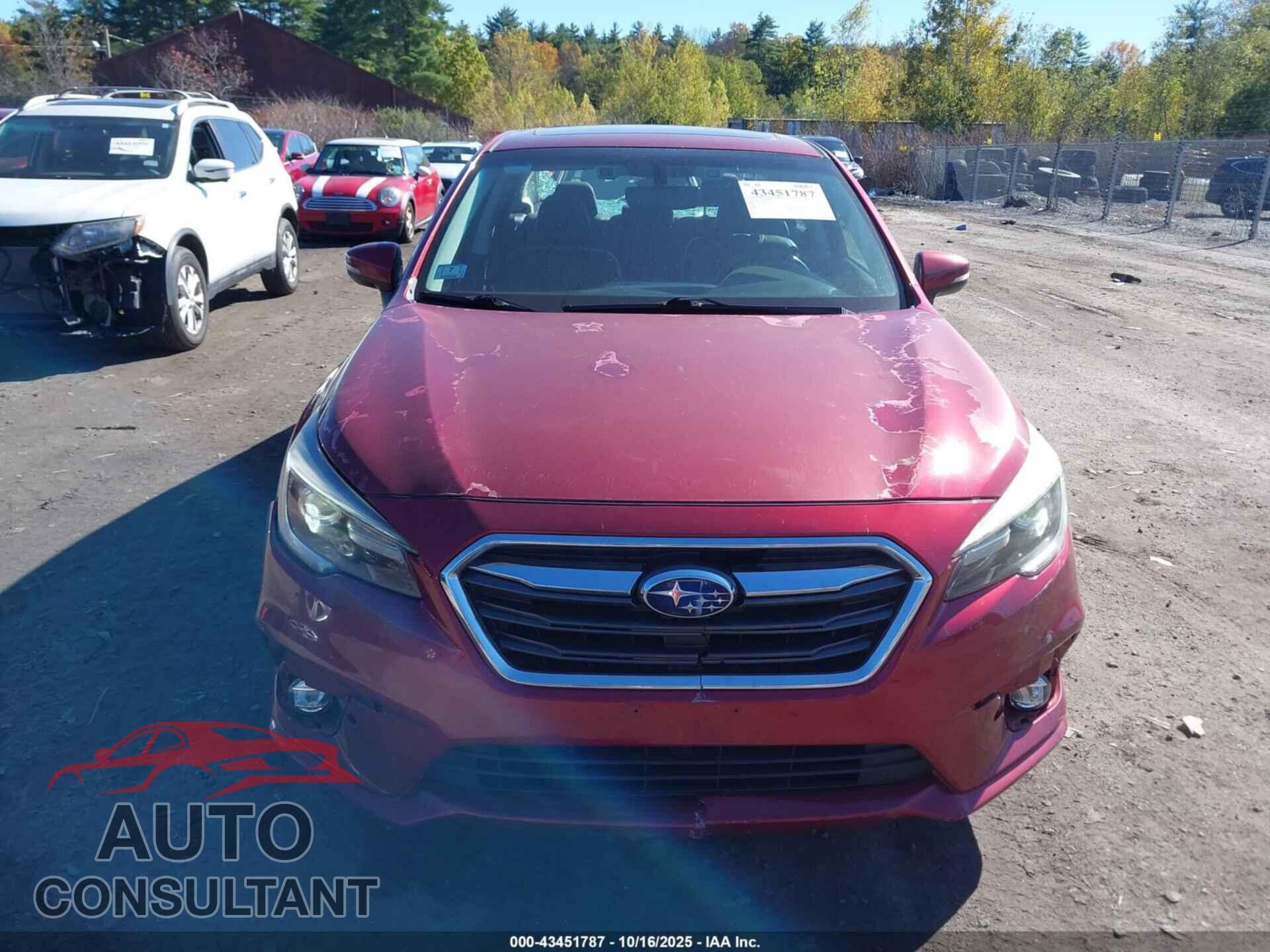 SUBARU LEGACY 2018 - 4S3BNAN63J3024631