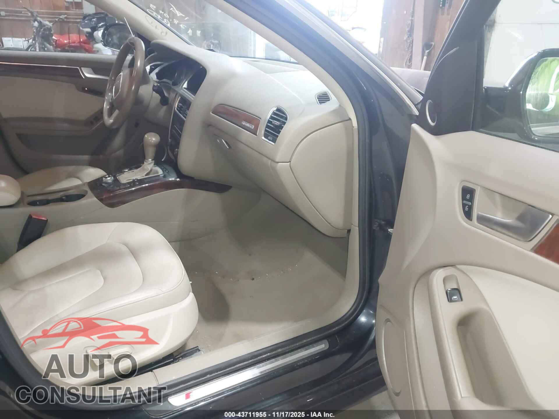 AUDI A4 2012 - WAUFFAFL2CA113251