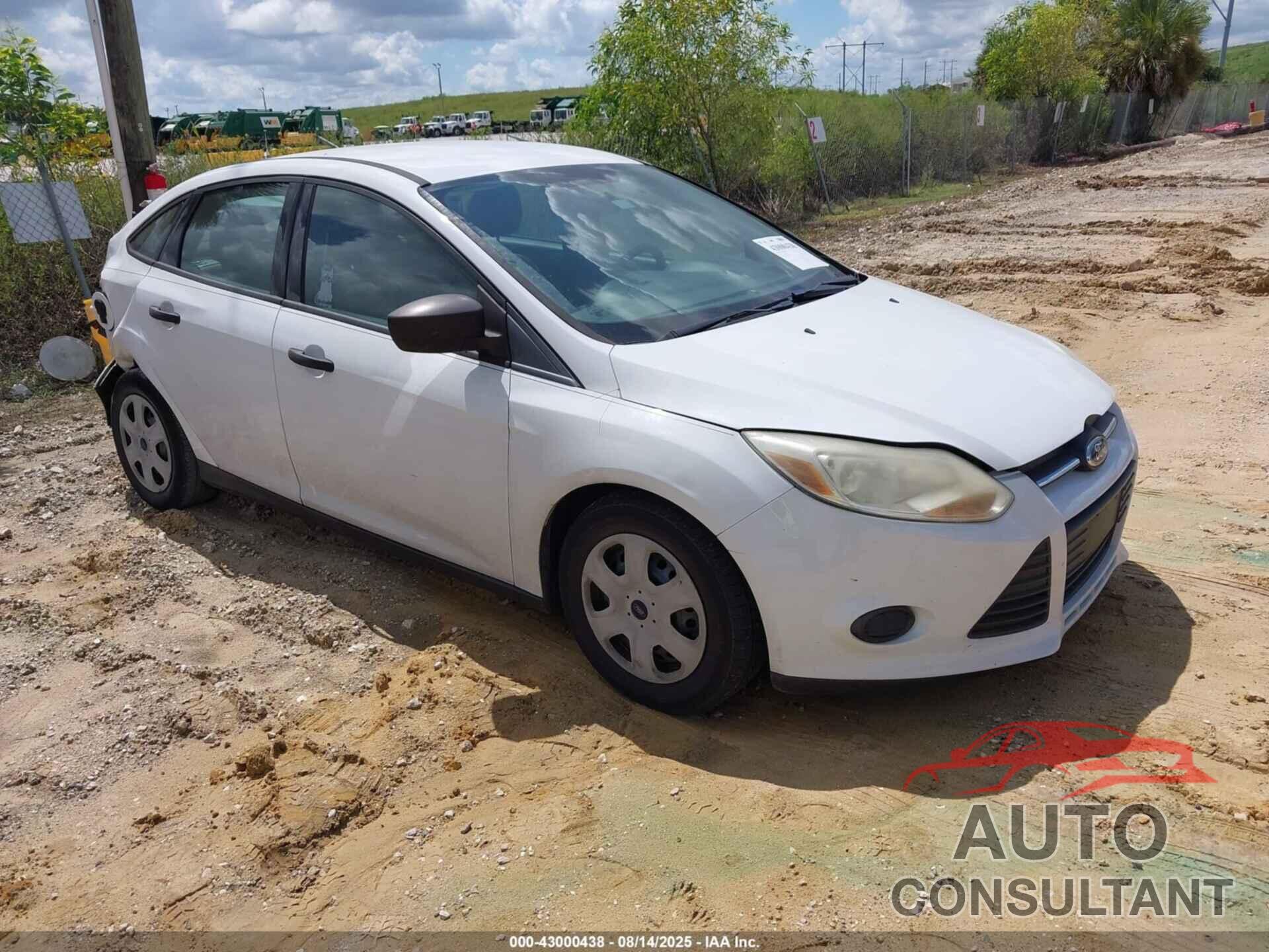 FORD FOCUS 2013 - 1FADP3E21DL260023