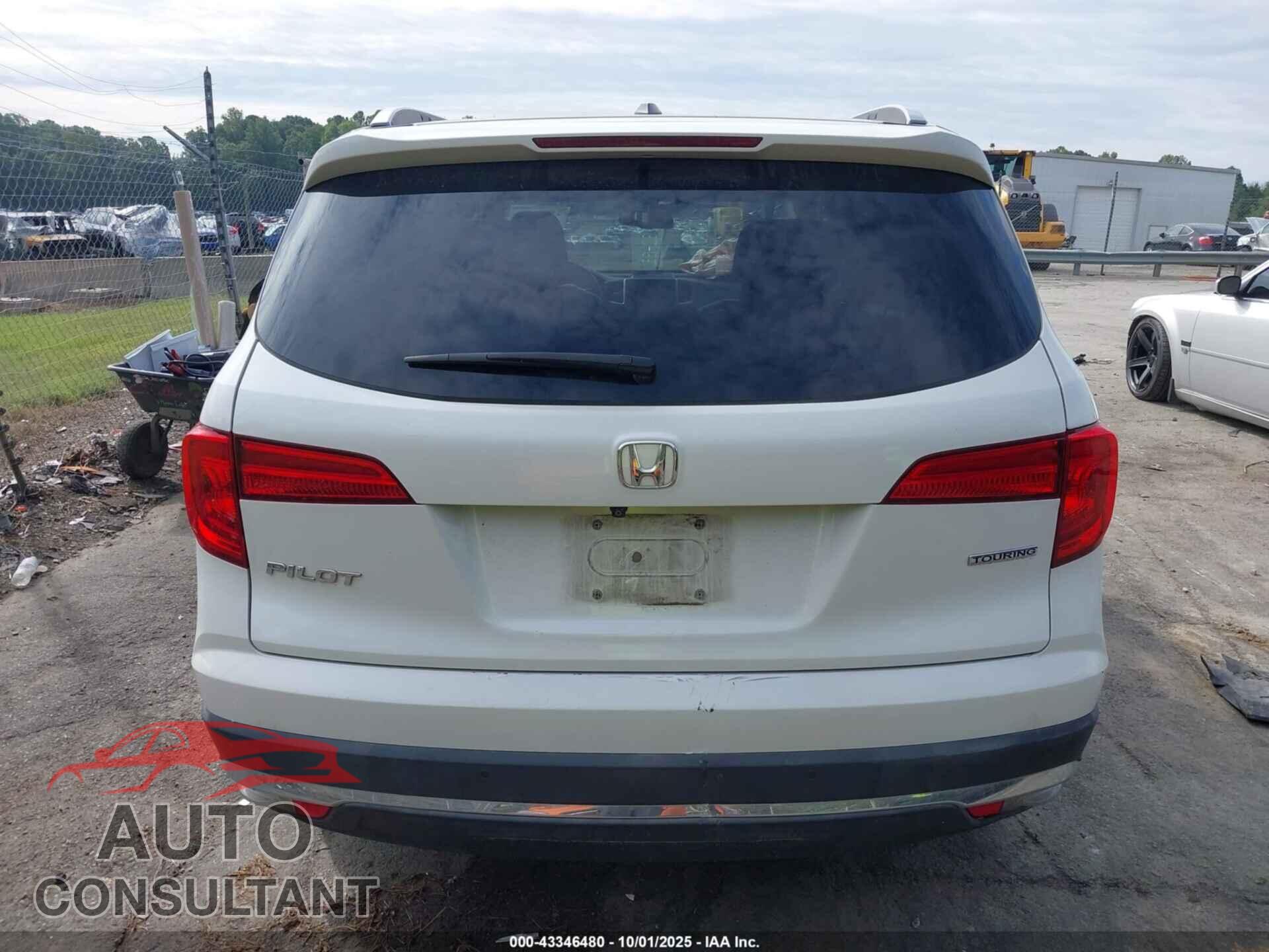 HONDA PILOT 2017 - 5FNYF5H95HB041397