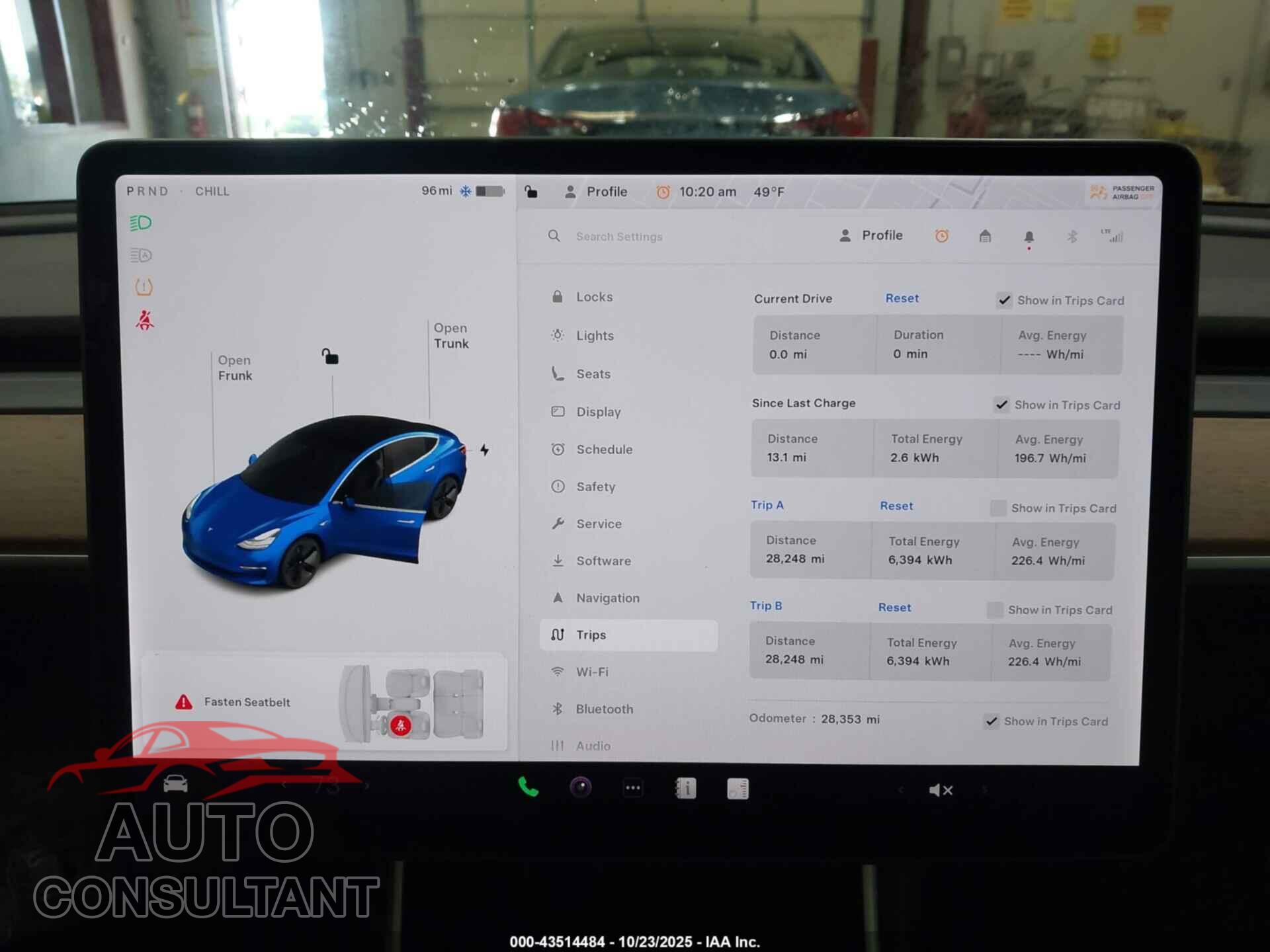 TESLA MODEL 3 2018 - 5YJ3E1EB2JF090155