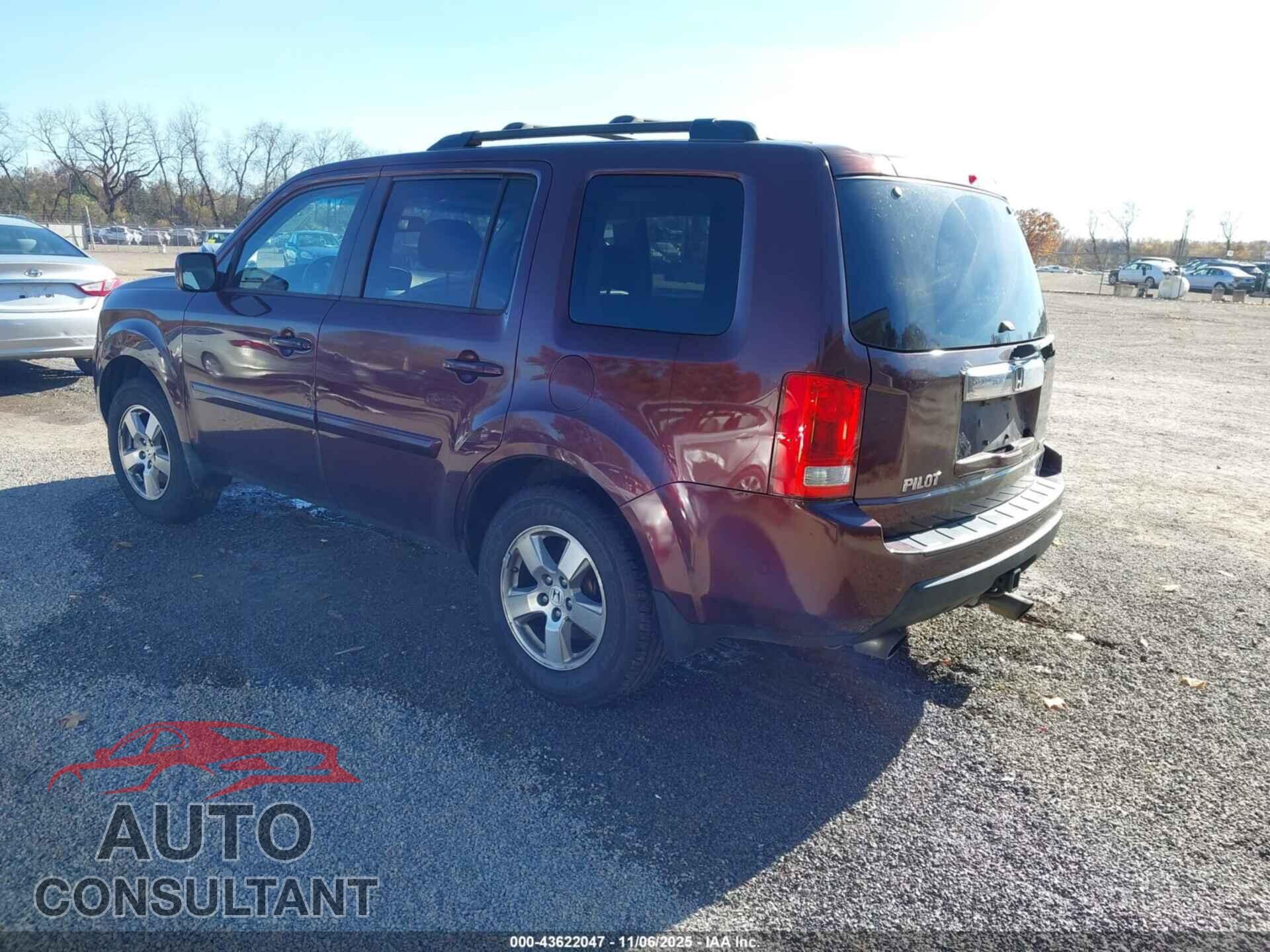 HONDA PILOT 2011 - 5FNYF4H65BB024896