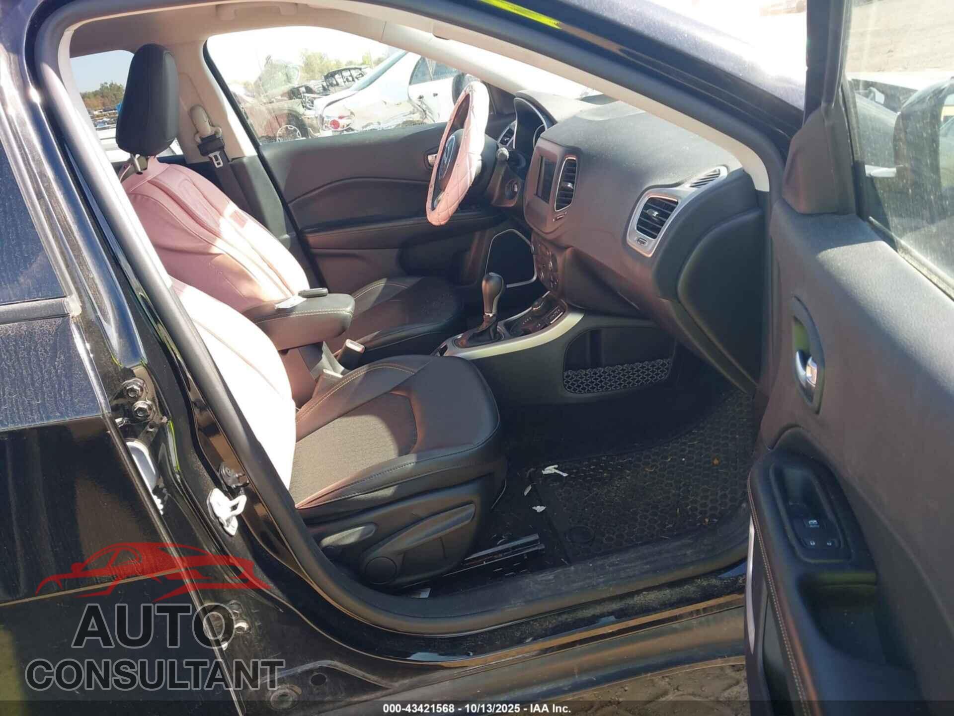 JEEP COMPASS 2019 - 3C4NJDBB6KT792301