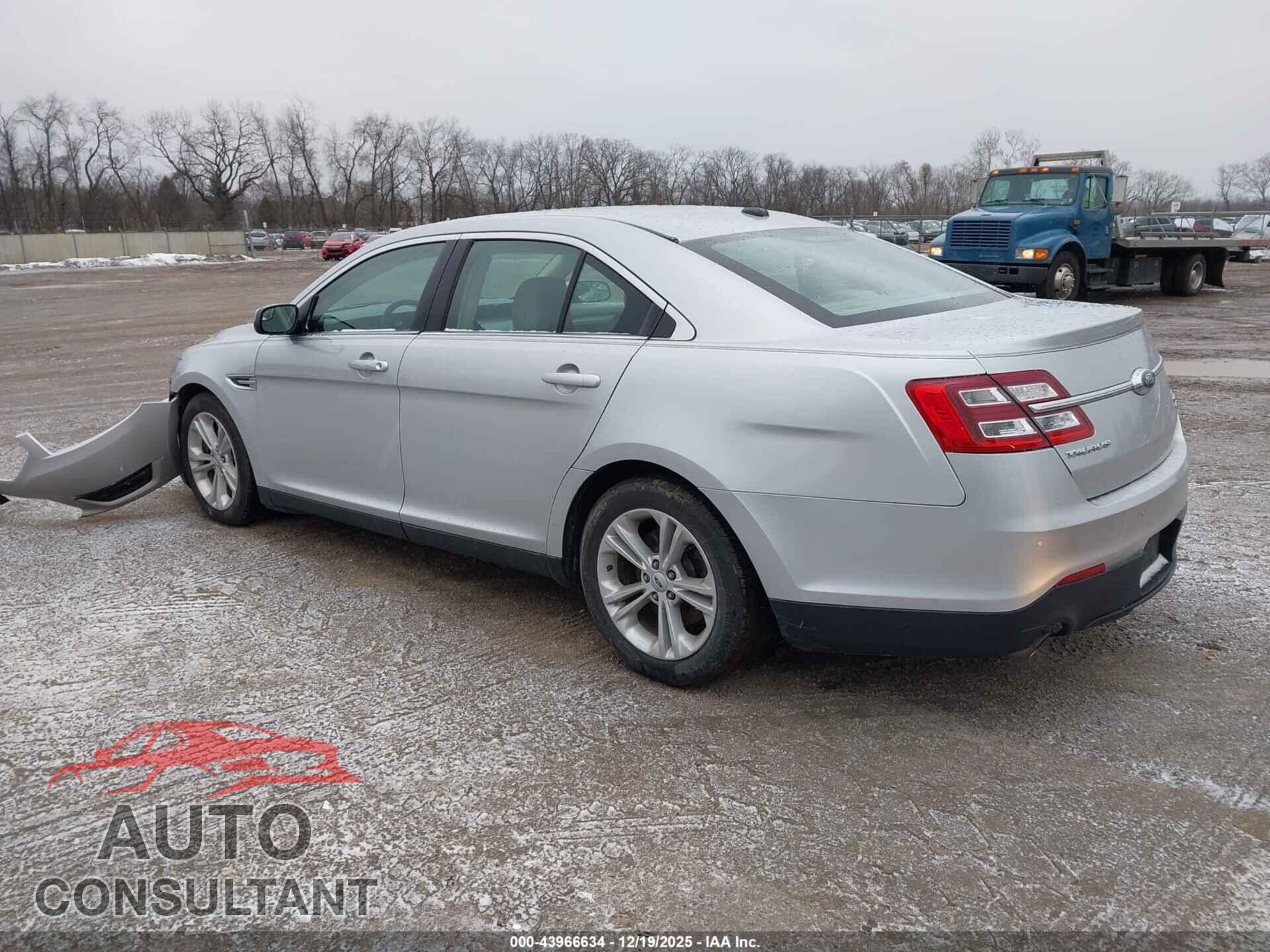 FORD TAURUS 2015 - 1FAHP2E96FG105293