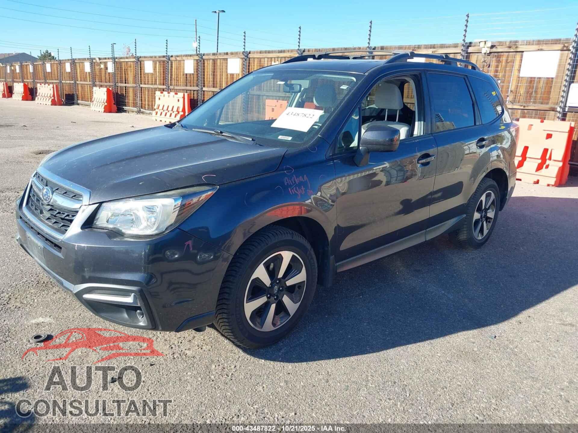 SUBARU FORESTER 2017 - JF2SJAEC5HH449476