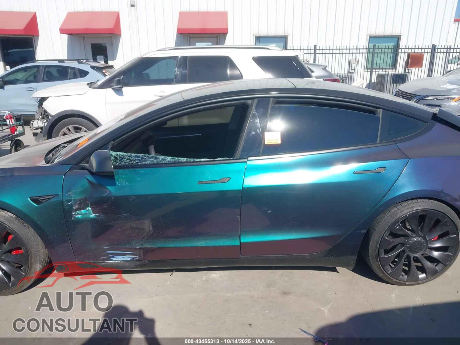 TESLA MODEL 3 2021 - 5YJ3E1EC1MF089141