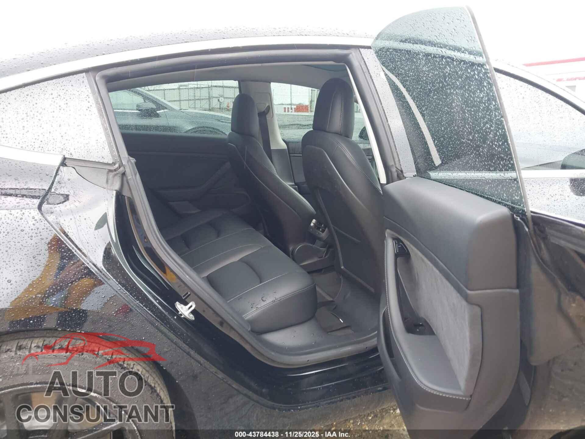 TESLA MODEL 3 2020 - 5YJ3E1EA8LF606478