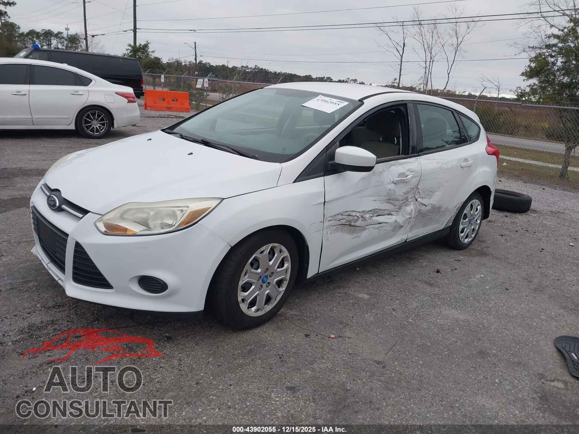FORD FOCUS 2012 - 1FAHP3K22CL302929
